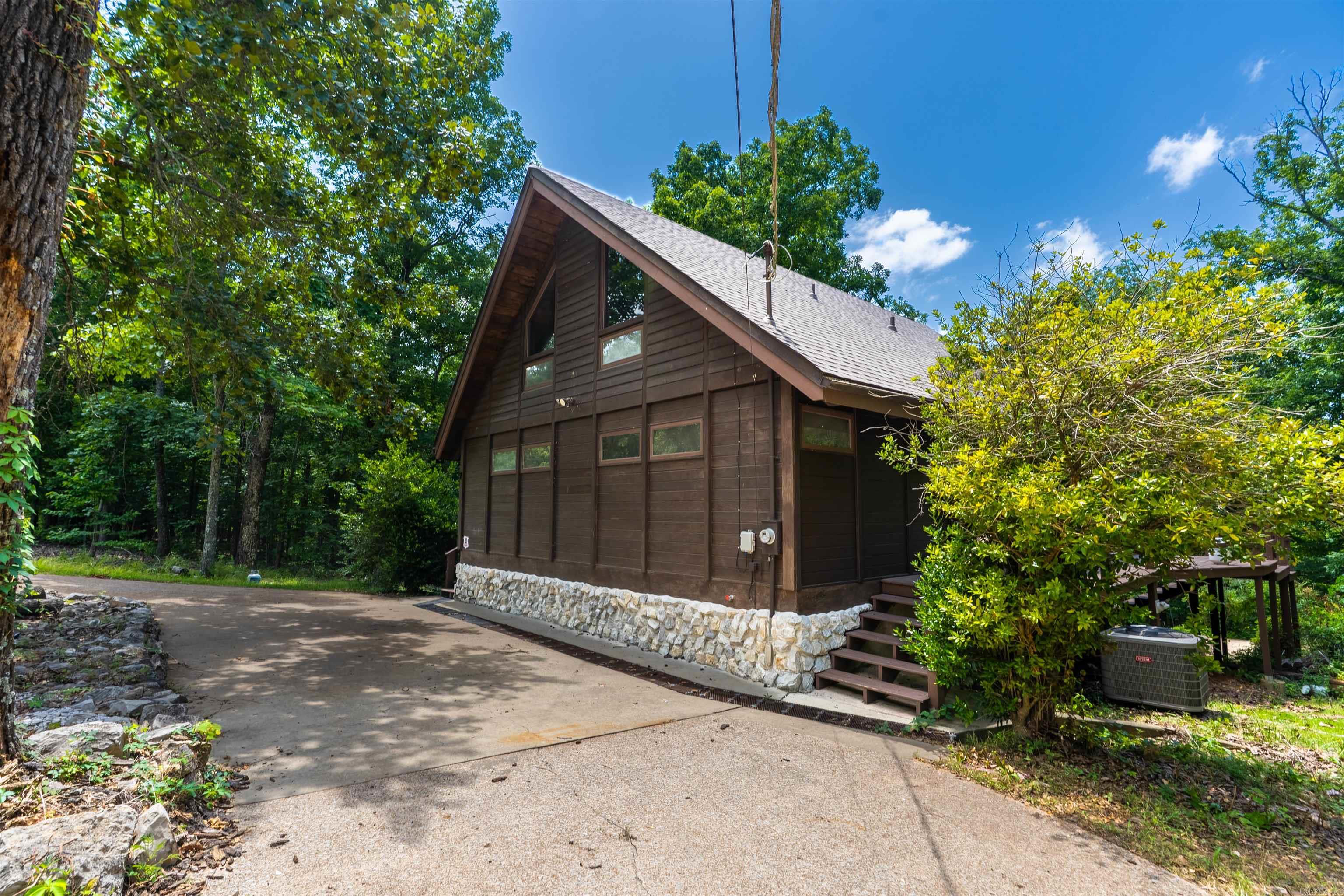 27 Oho  Cherokee Village, AR