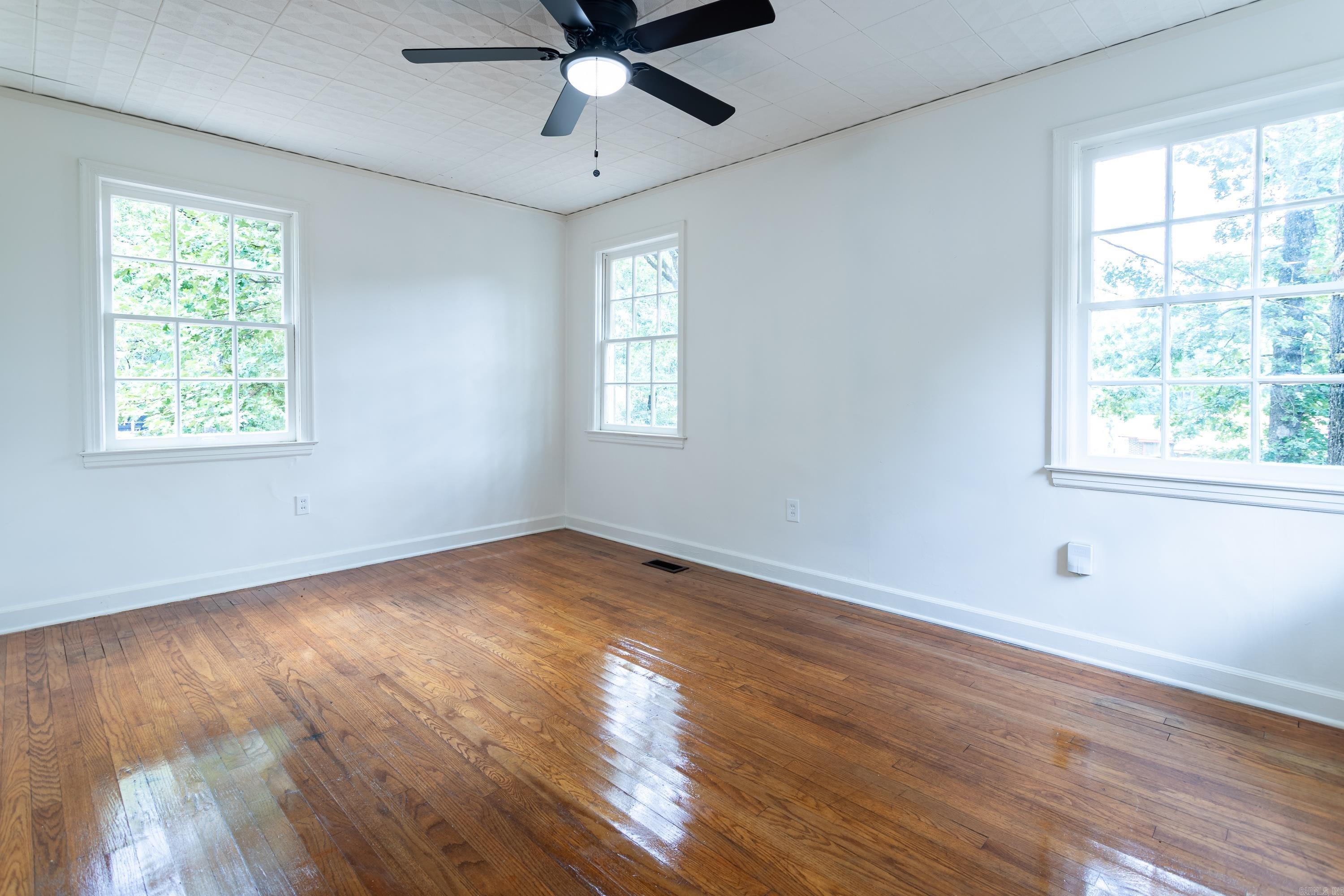 1919 S Taylor  Little Rock, AR