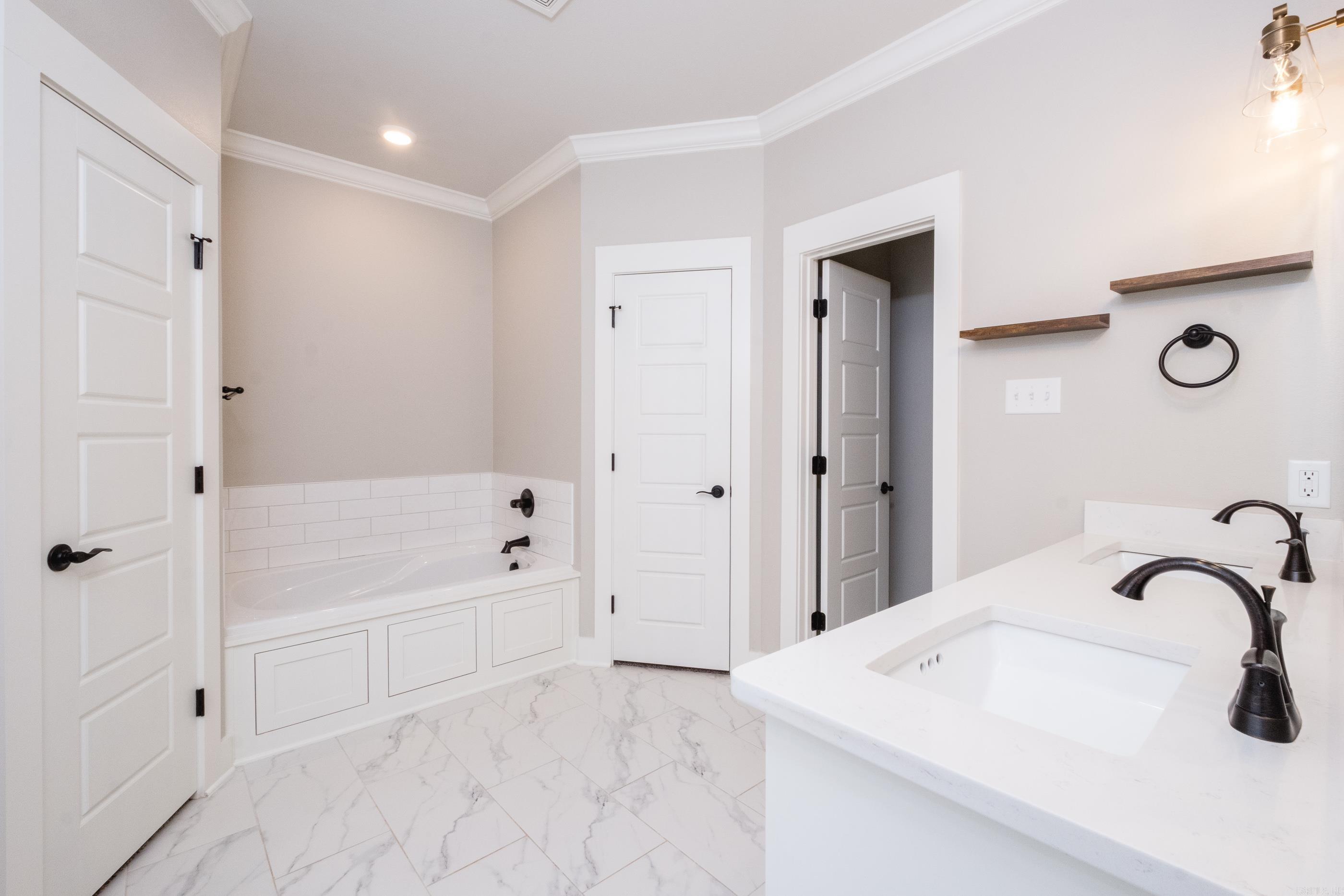 46 Hanna  Maumelle, AR