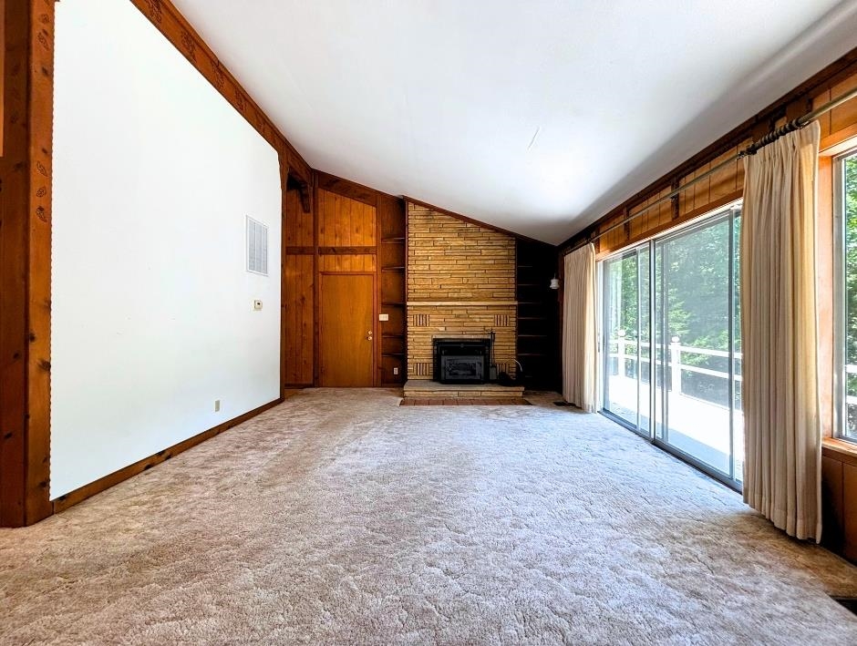 4 Otter  Cherokee Village, AR