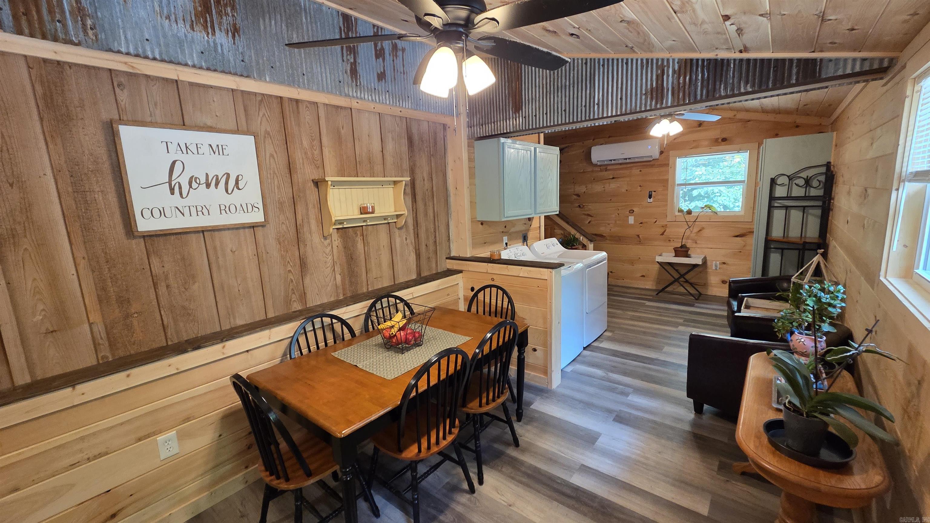 1745 Sandiff  Shirley, AR