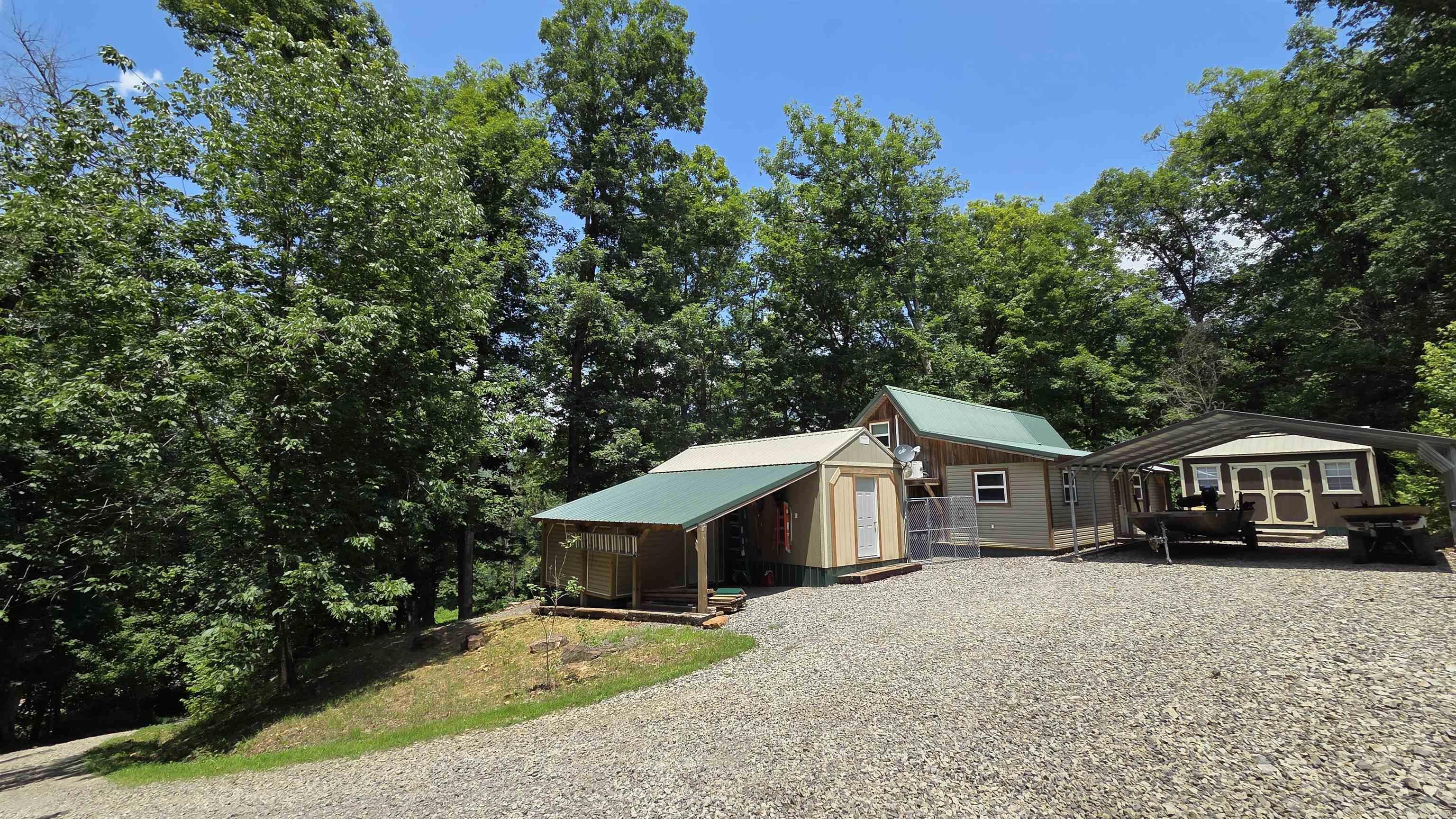 1745 Sandiff  Shirley, AR
