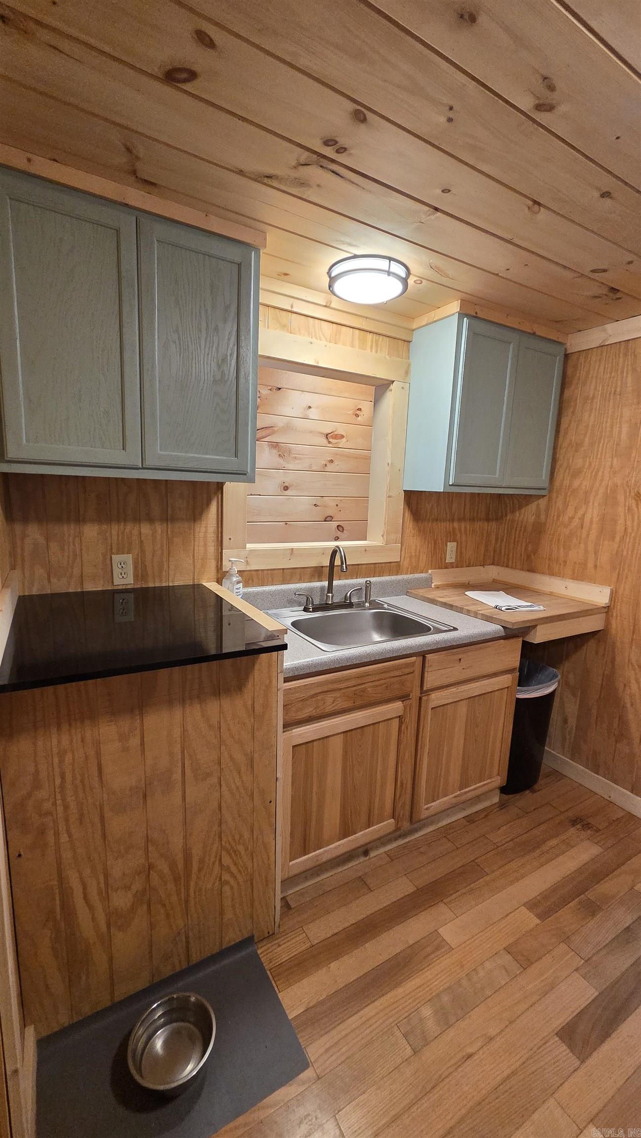 1745 Sandiff  Shirley, AR