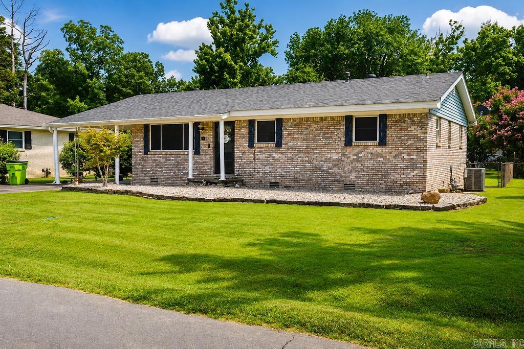 417 W 9th  Lonoke, AR