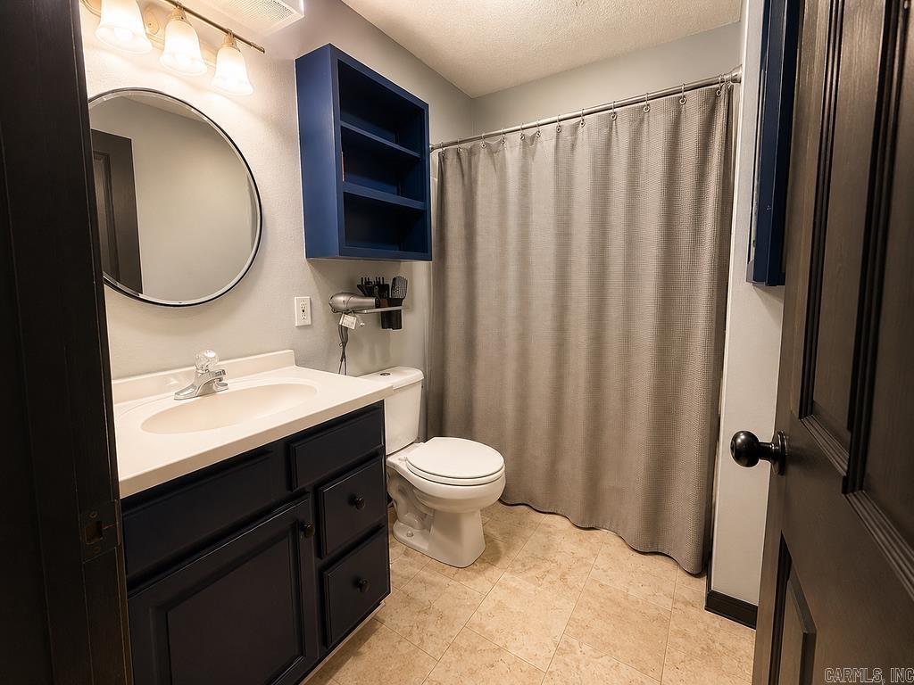 417 W 9th  Lonoke, AR