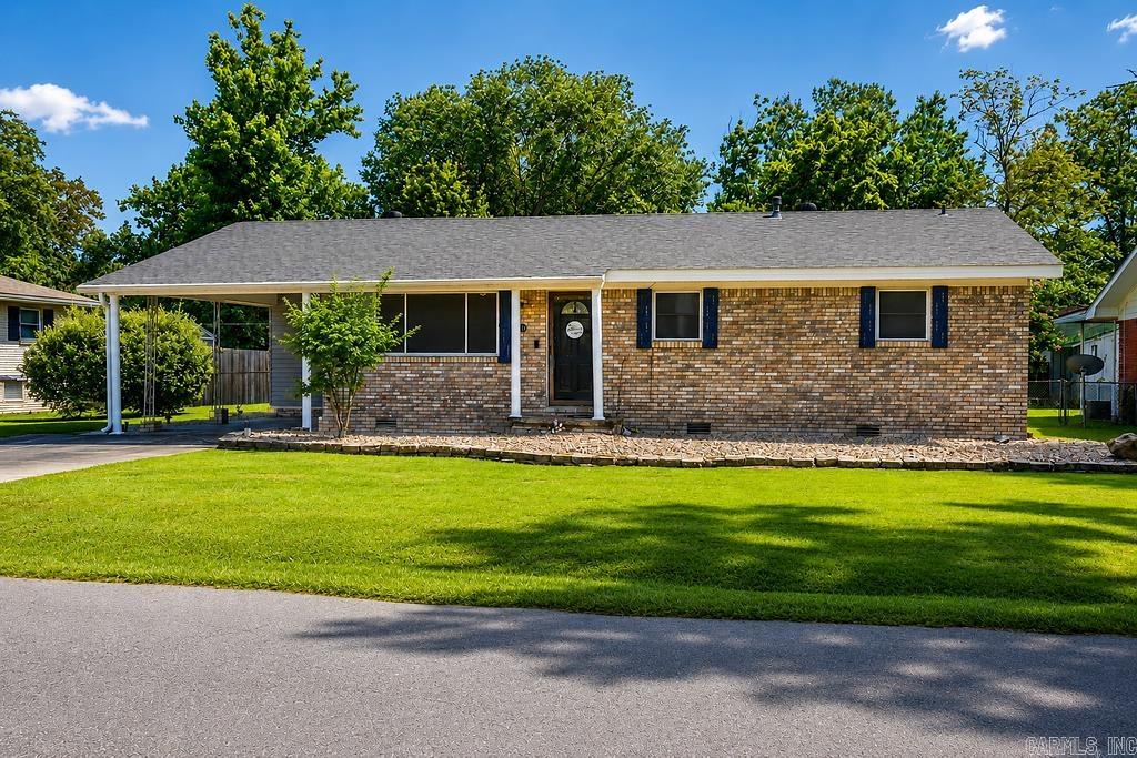 417 W 9th  Lonoke, AR