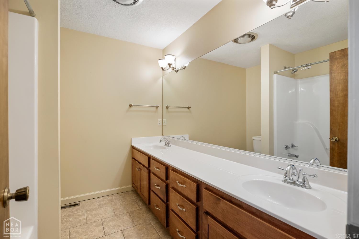 2201 Paula  Jonesboro, AR