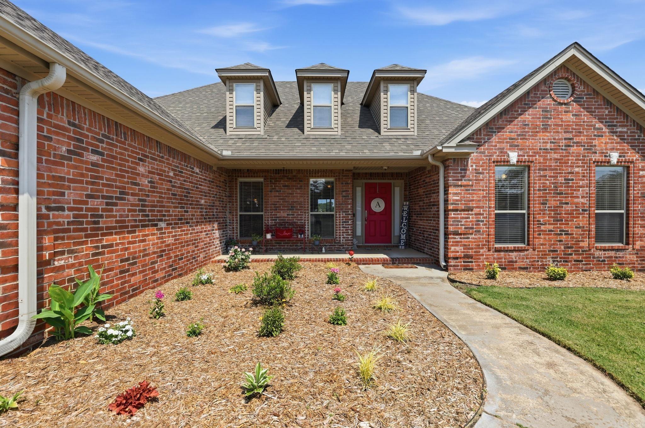 985 Mound View  England, AR