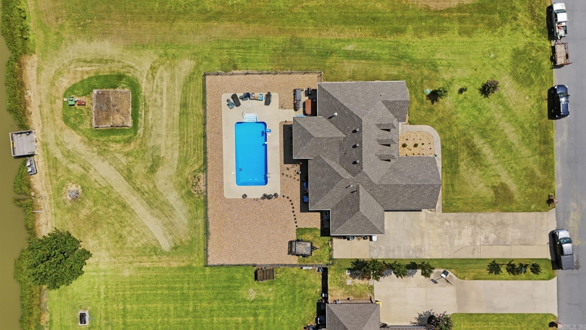 985 Mound View  England, AR