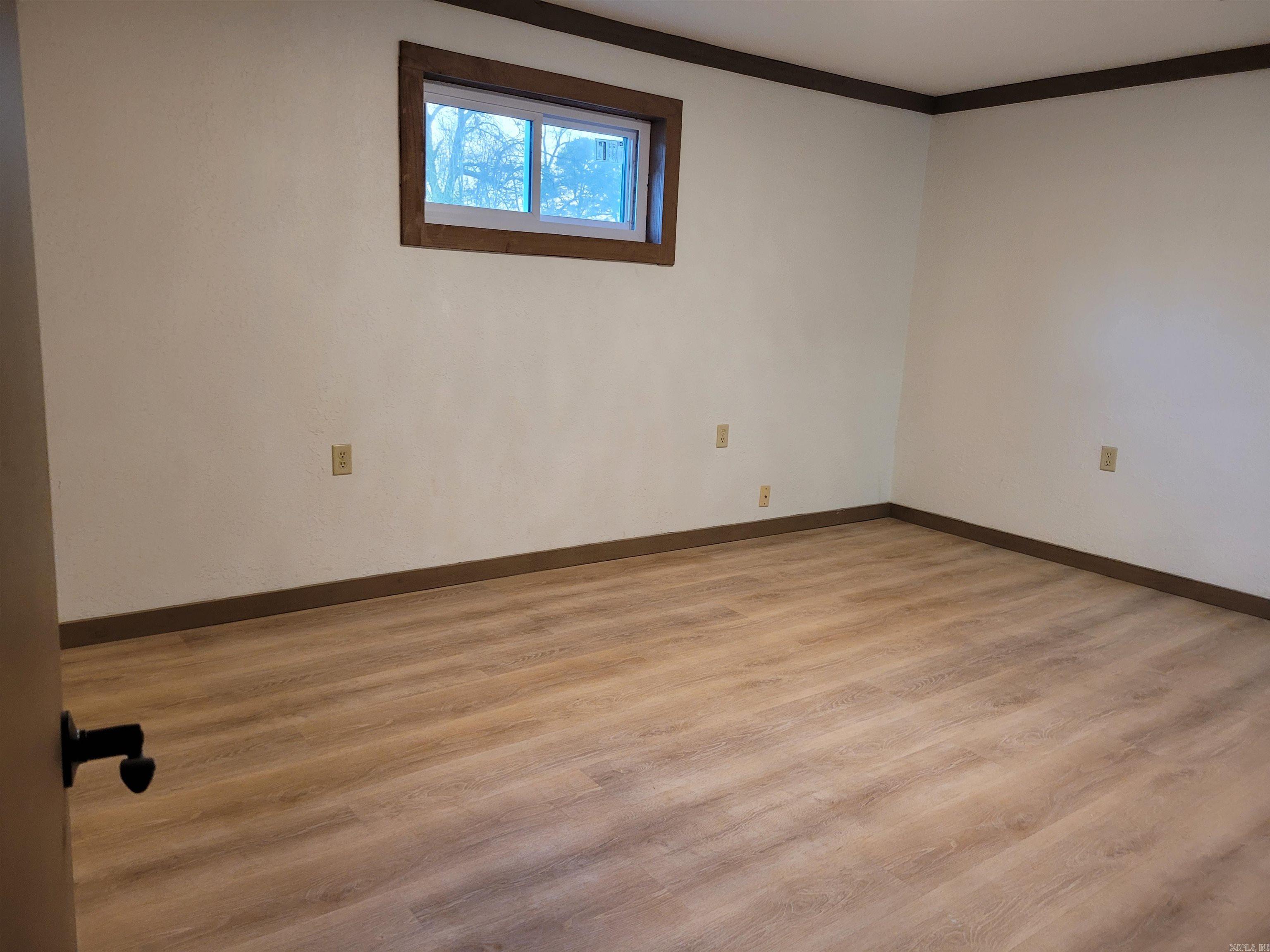 519 N 7th  Nashville, AR