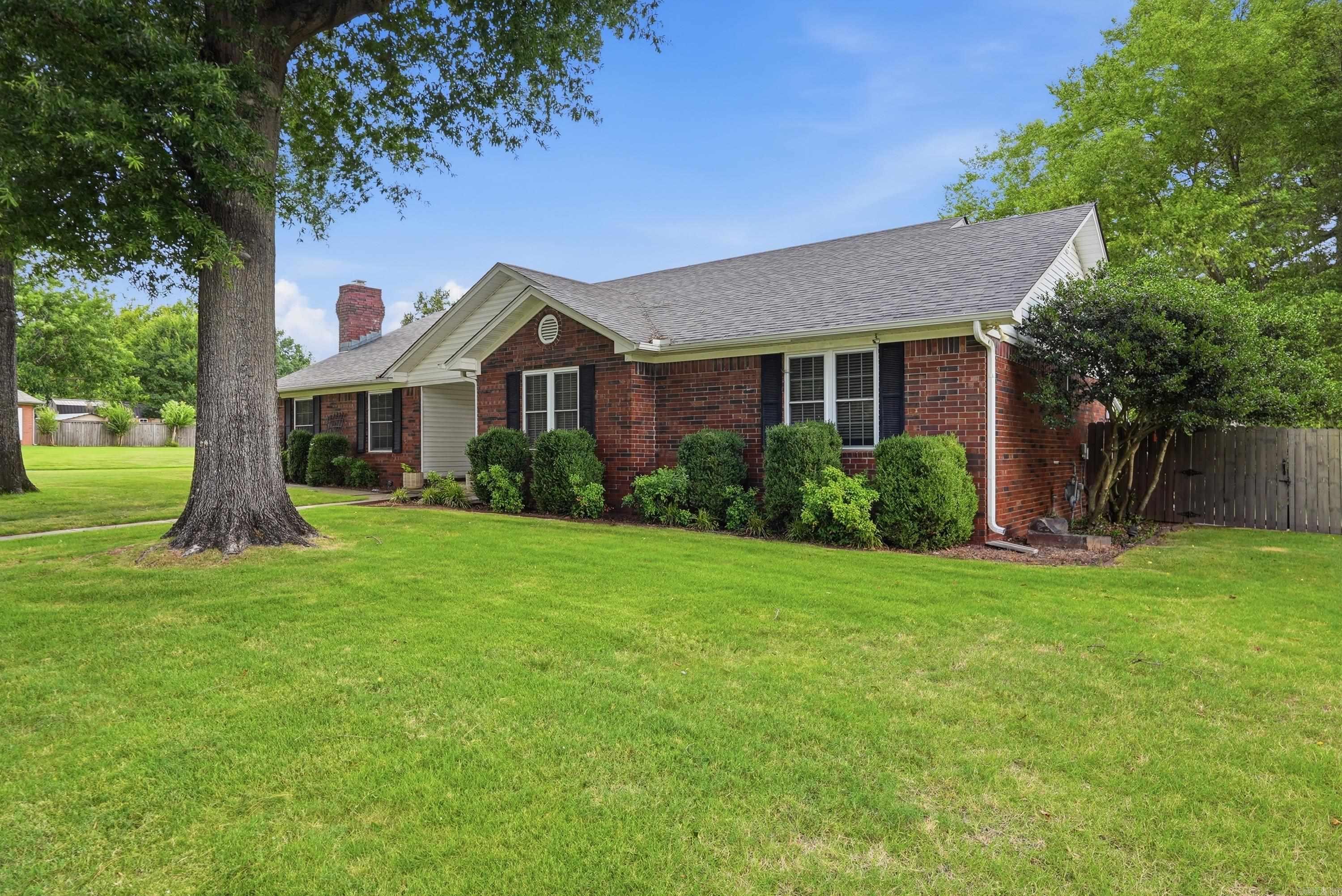 2910 Wicket  Conway, AR