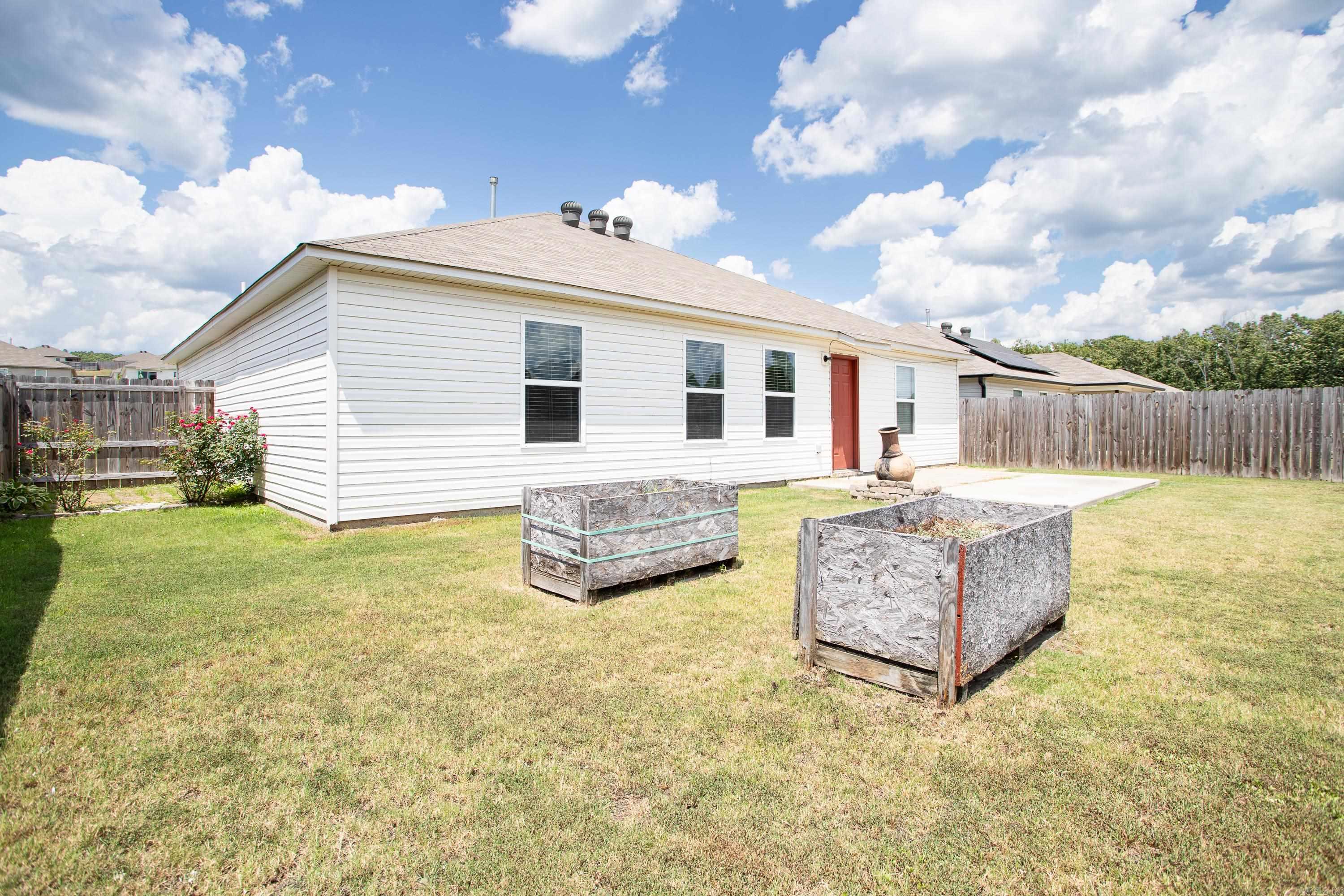 30 Summer Breeze  Conway, AR