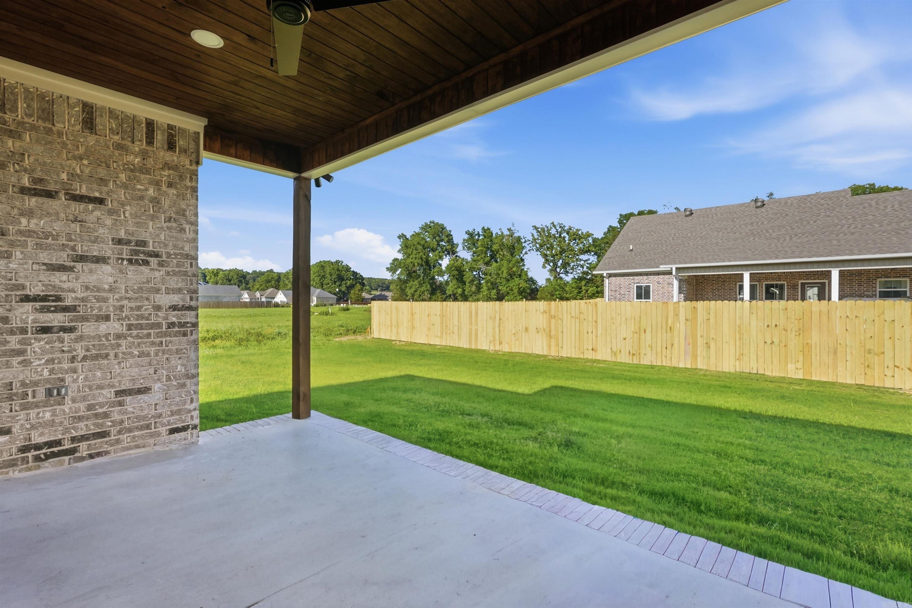 31 Sunny  Morrilton, AR