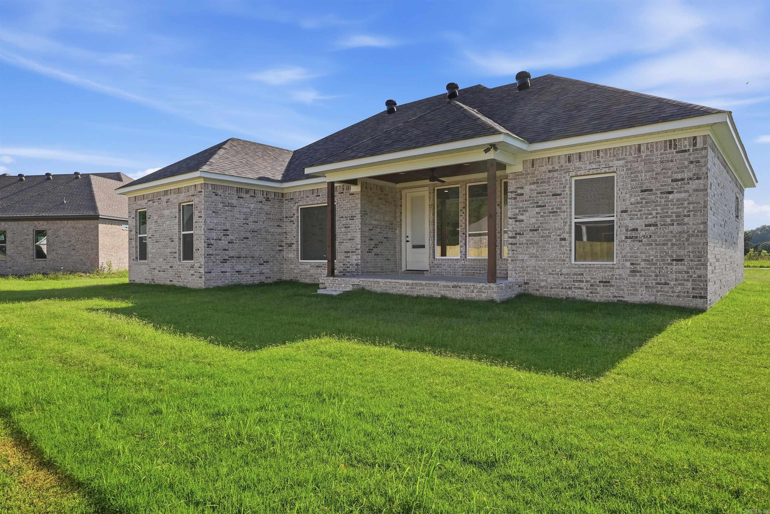 31 Sunny  Morrilton, AR