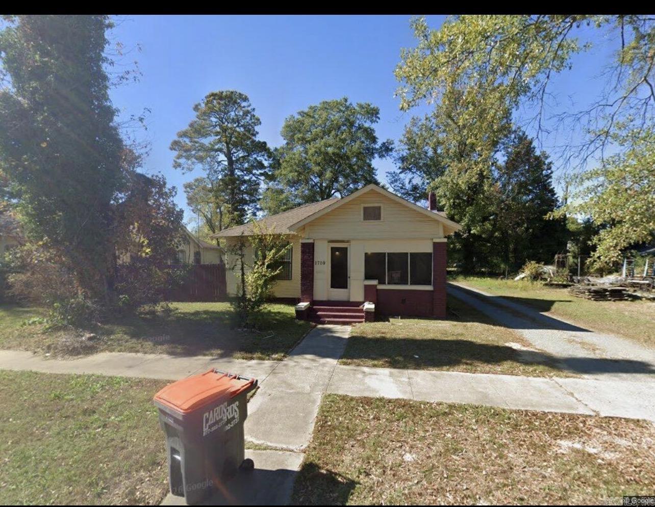 1710 SE Elm  Pine Bluff, AR