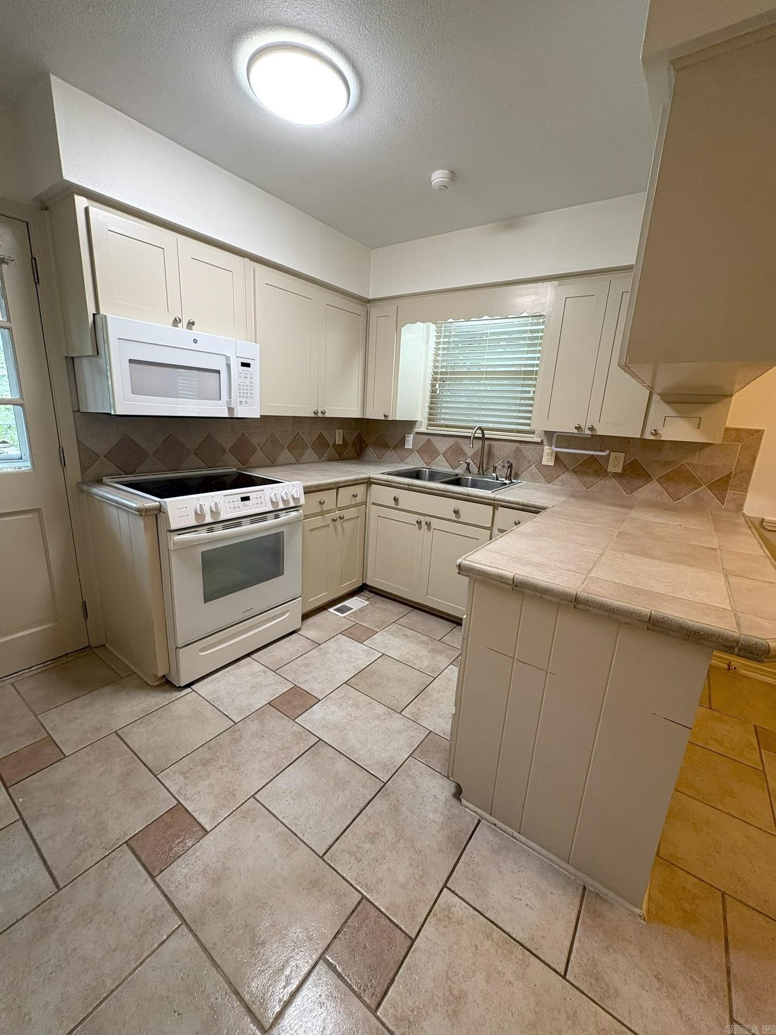 821 Silver Hill  North Little Rock, AR
