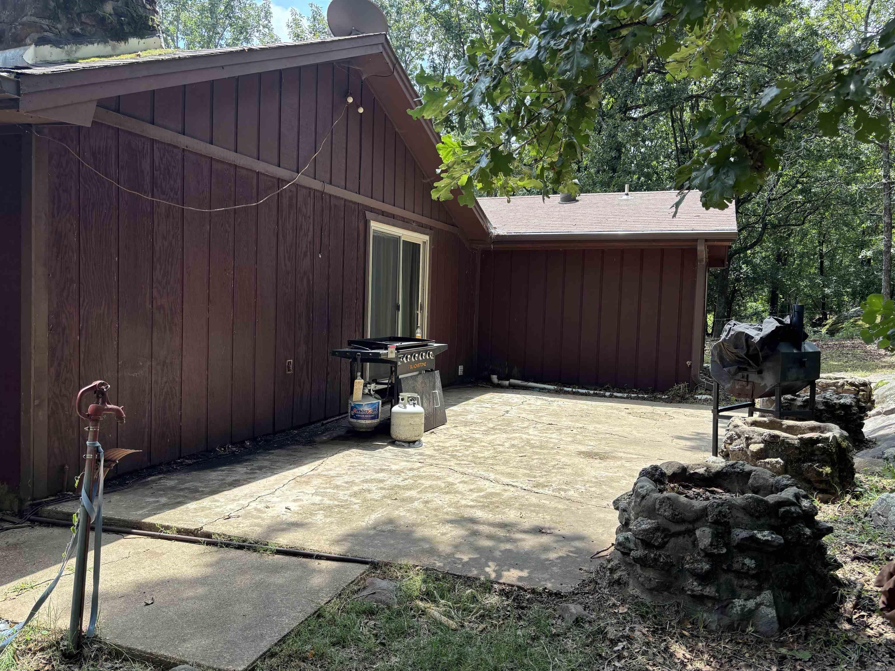 224 Peanut Ridge  McRae, AR