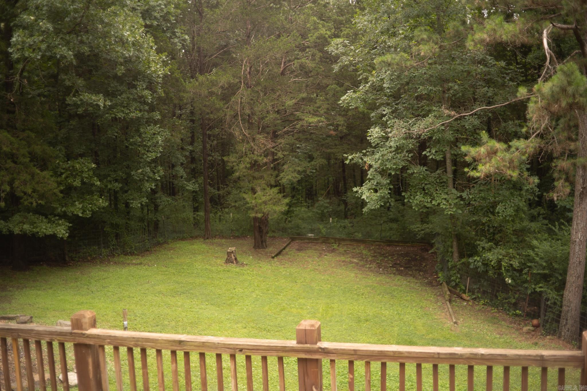 101 Henderson  Mountain View, AR