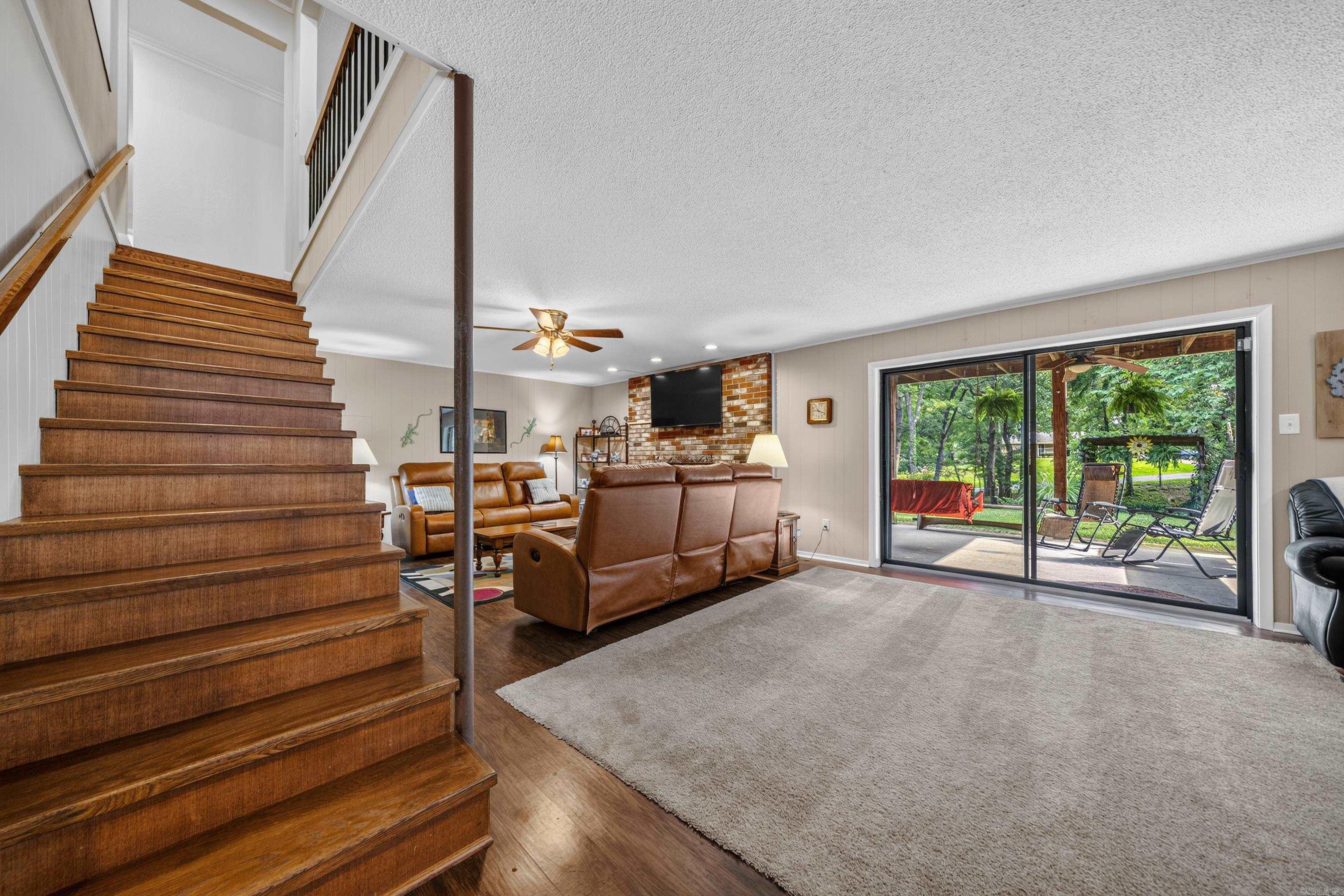 140 Halteria  Hot Springs, AR