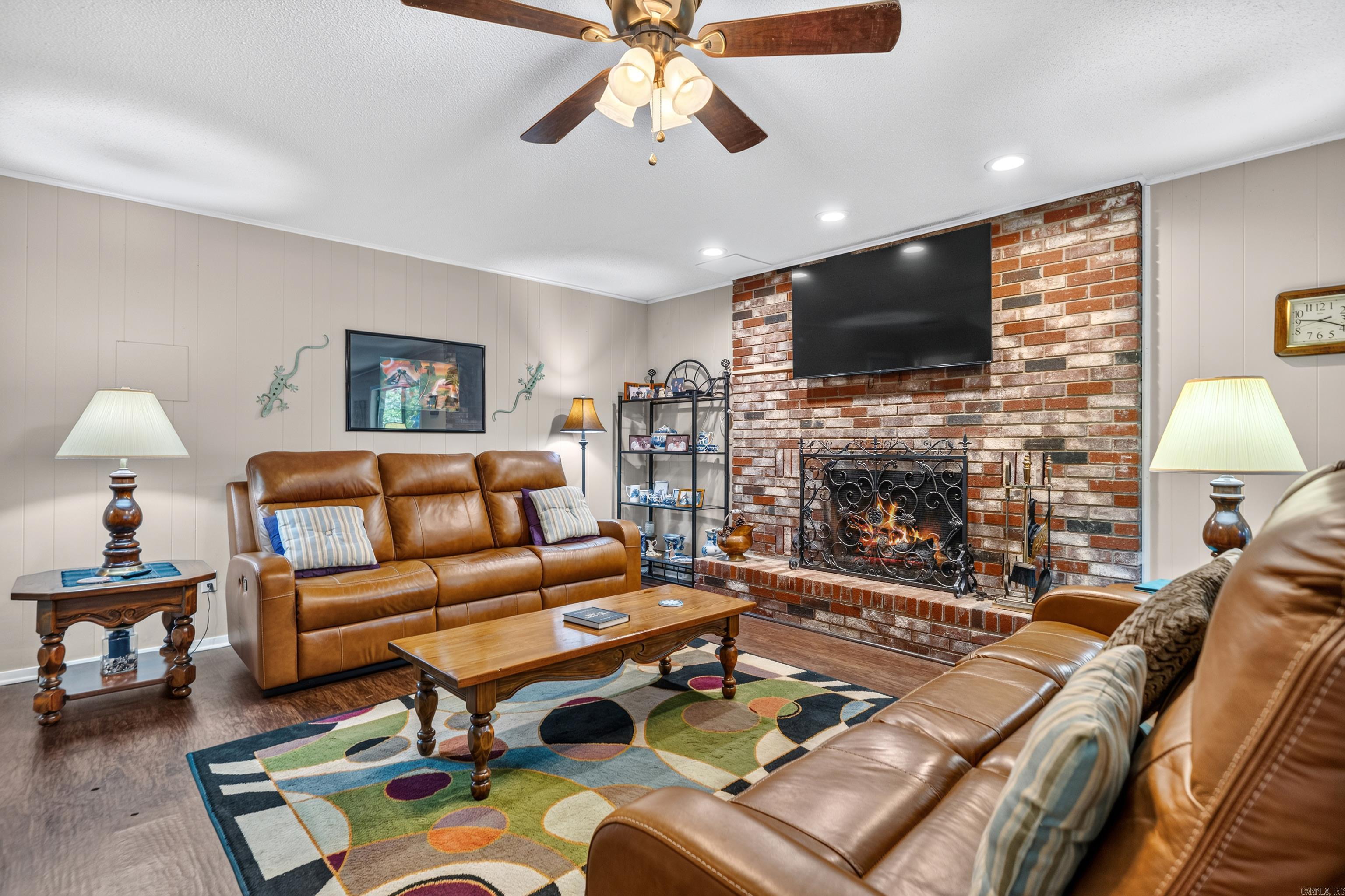 140 Halteria  Hot Springs, AR