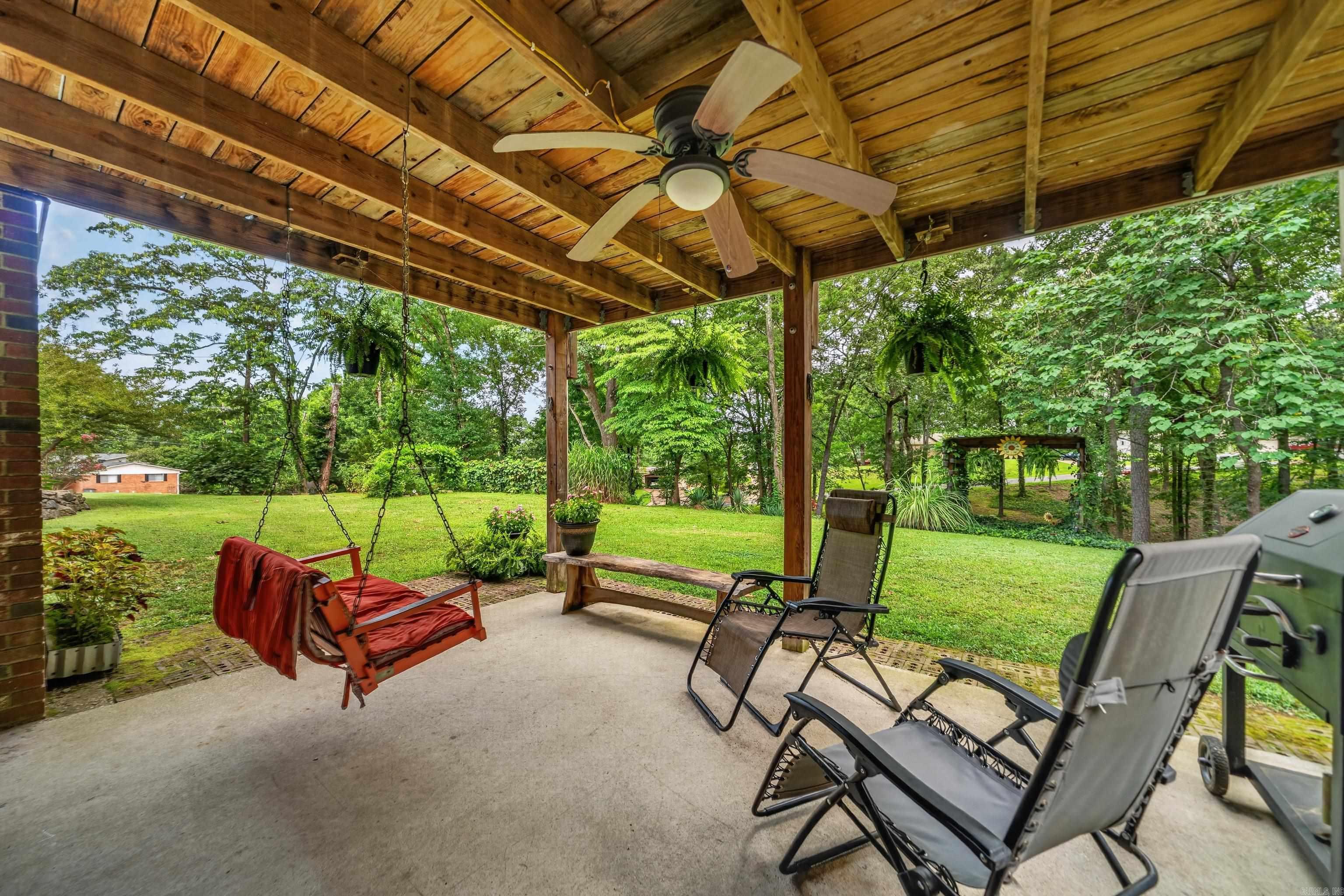 140 Halteria  Hot Springs, AR