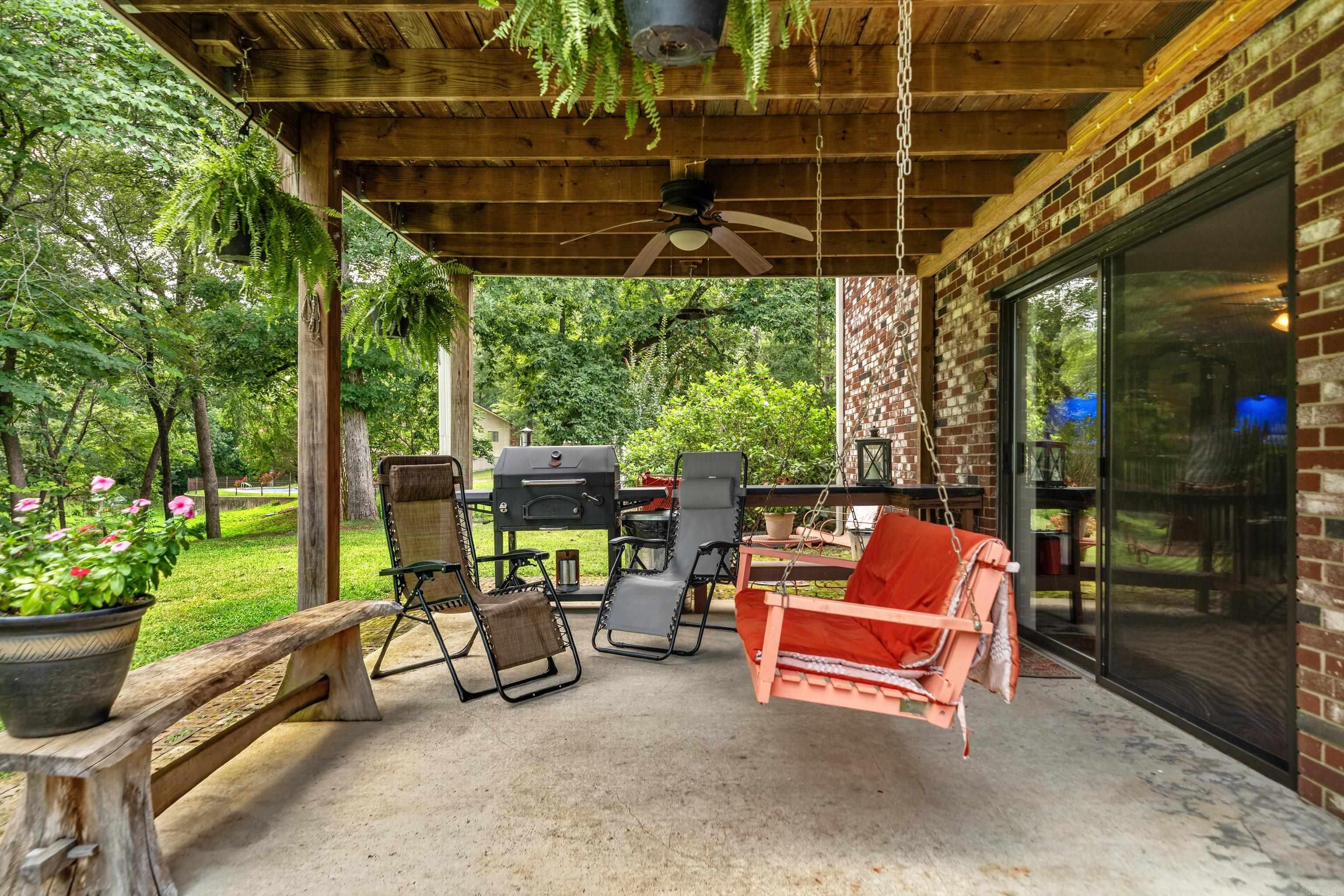 140 Halteria  Hot Springs, AR