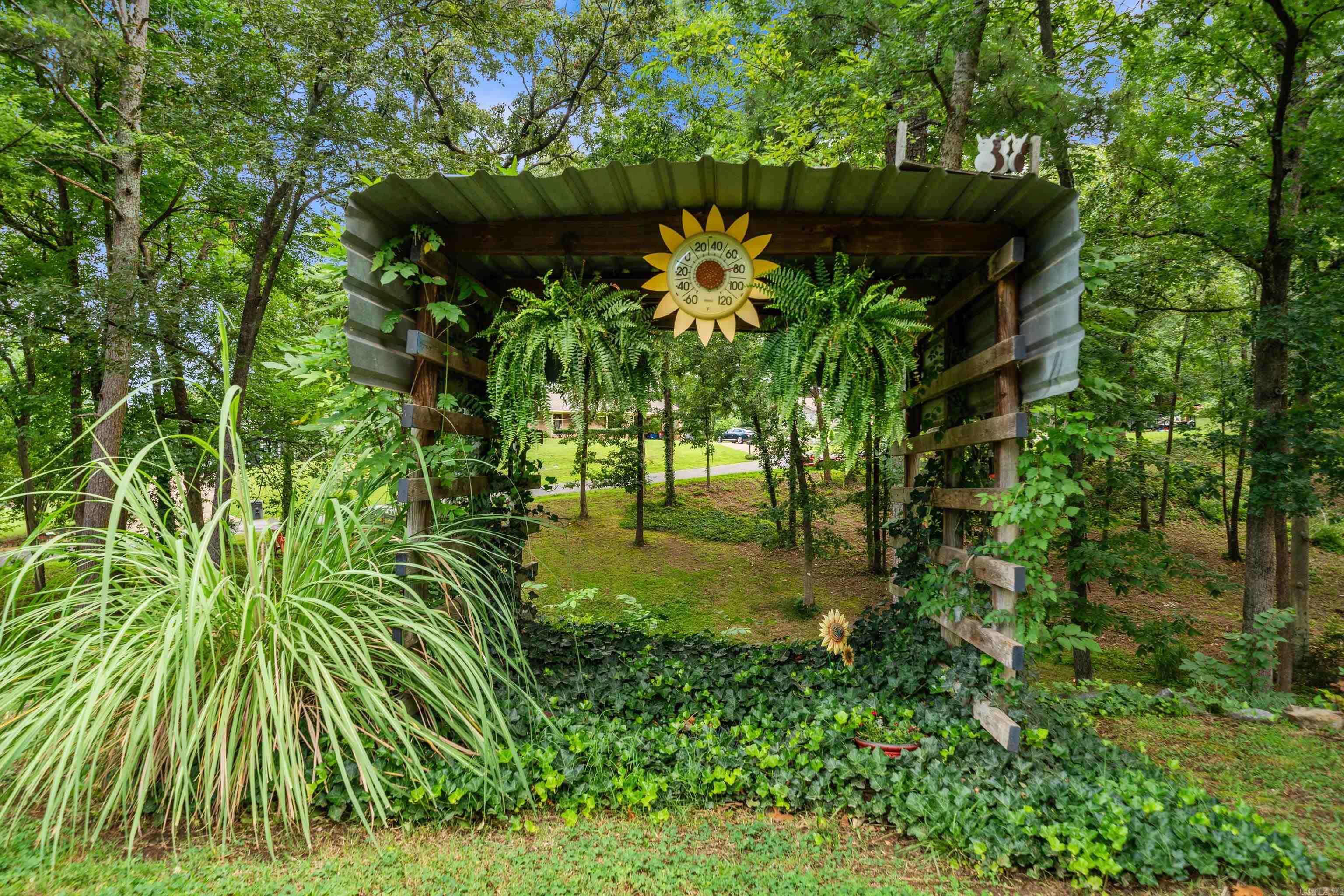140 Halteria  Hot Springs, AR