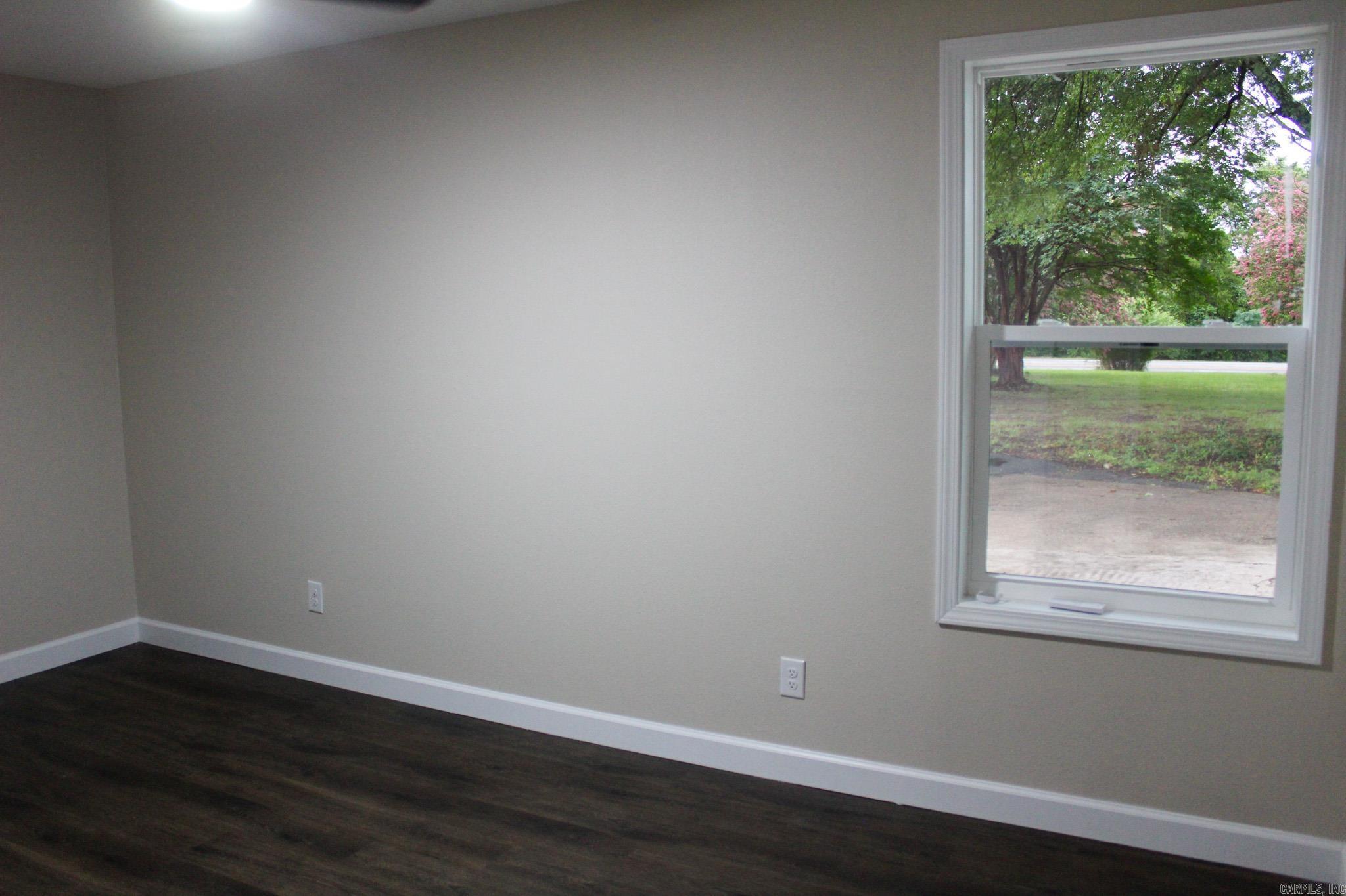 2376 S Hwy 267  Searcy, AR