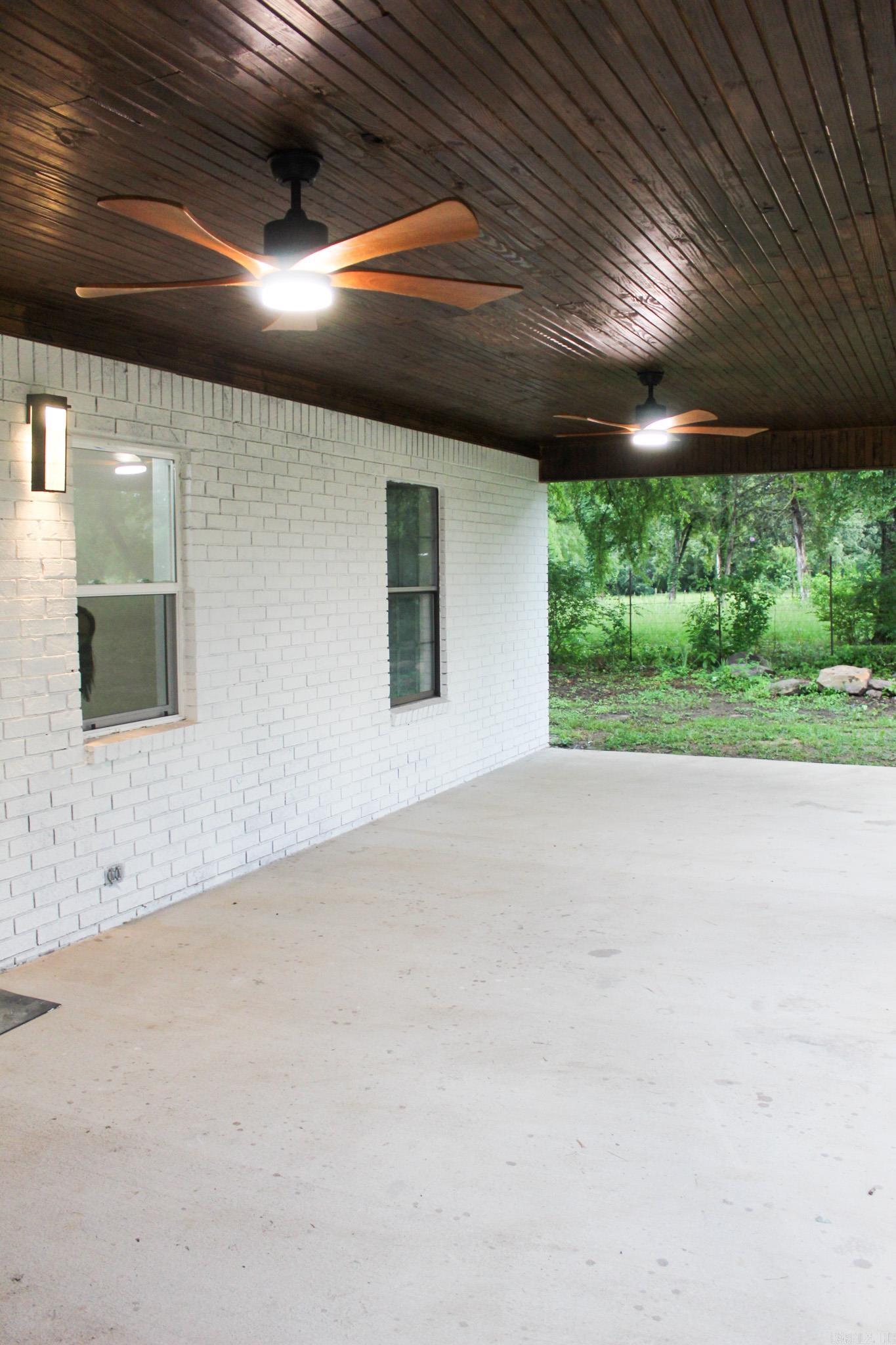 2376 S Hwy 267  Searcy, AR