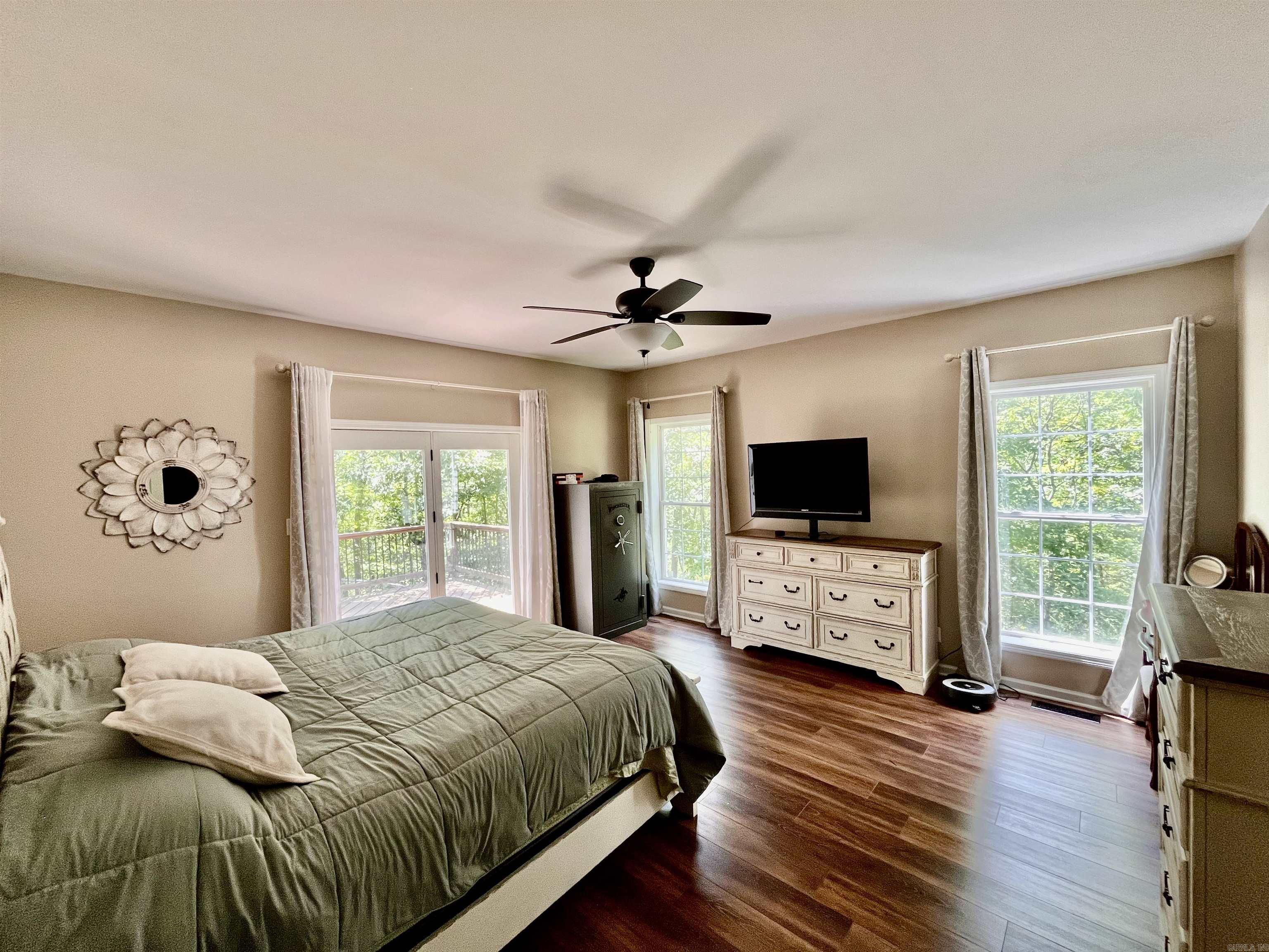 210 Little Hollow  Hot Springs, AR