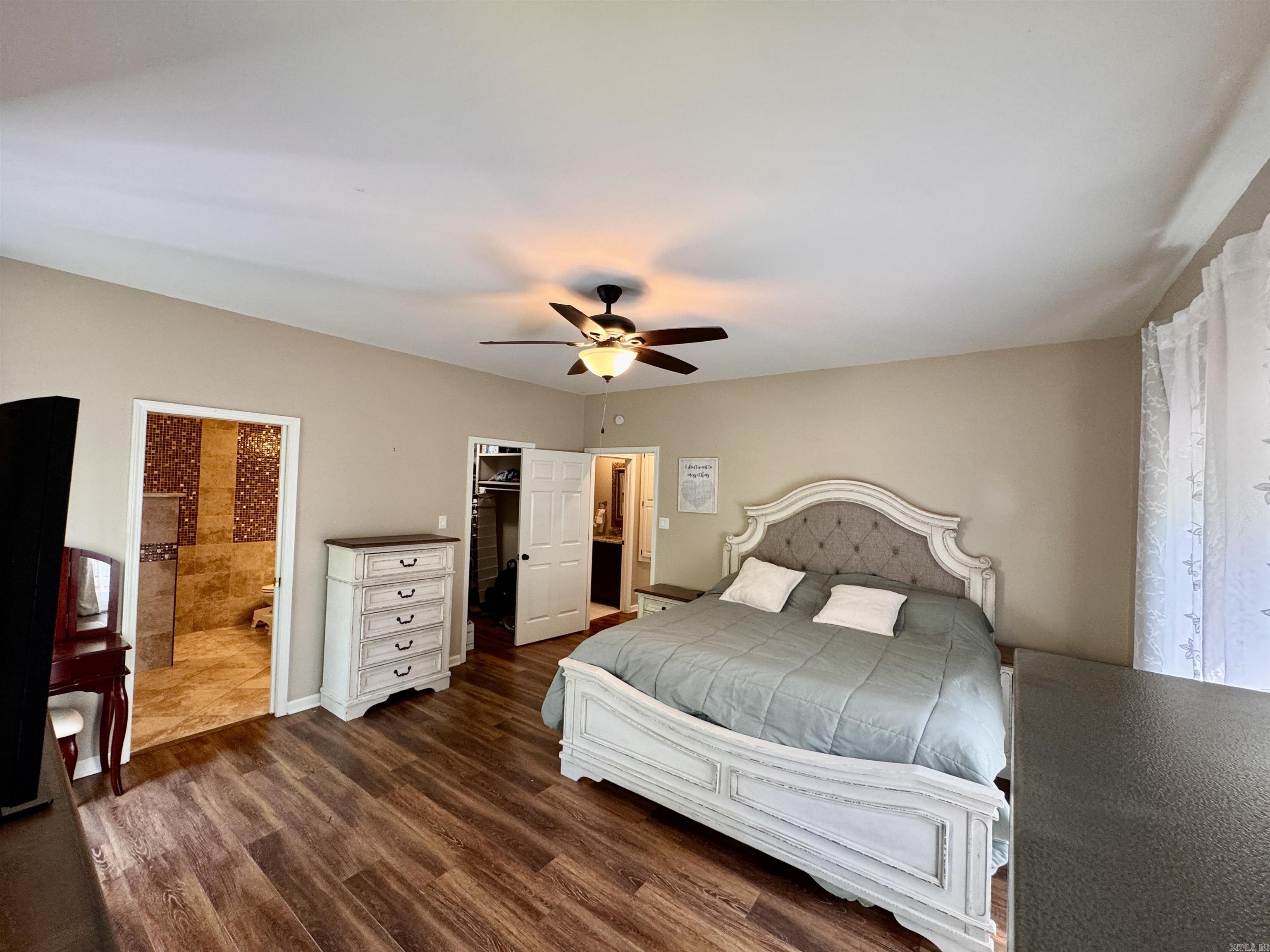 210 Little Hollow  Hot Springs, AR