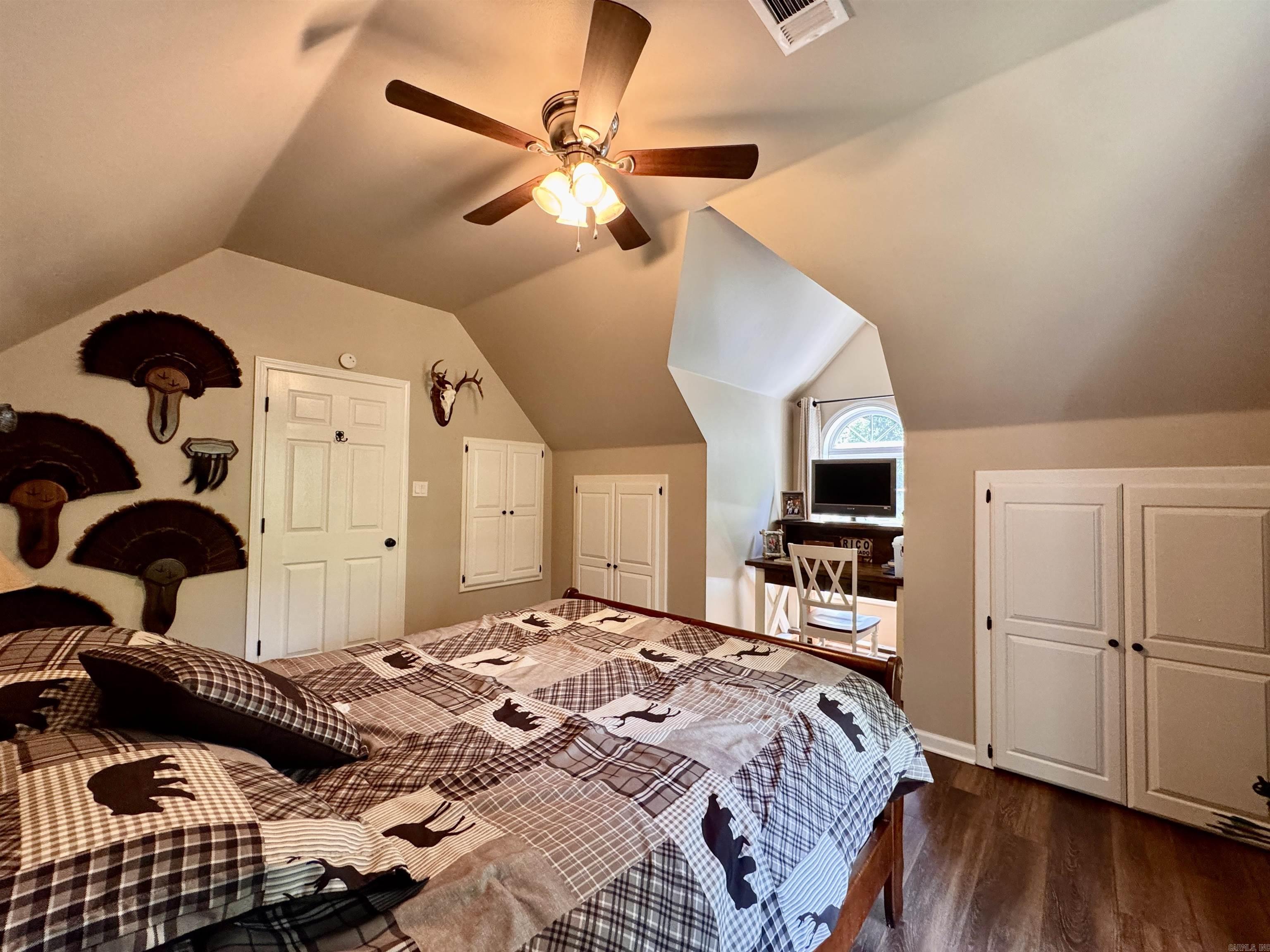 210 Little Hollow  Hot Springs, AR