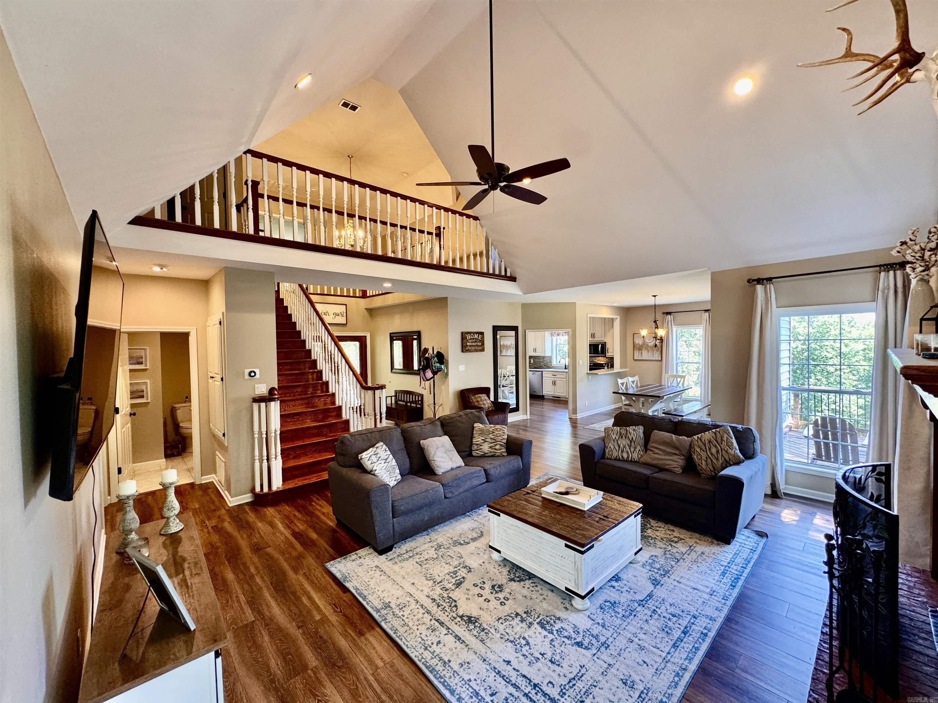 210 Little Hollow  Hot Springs, AR