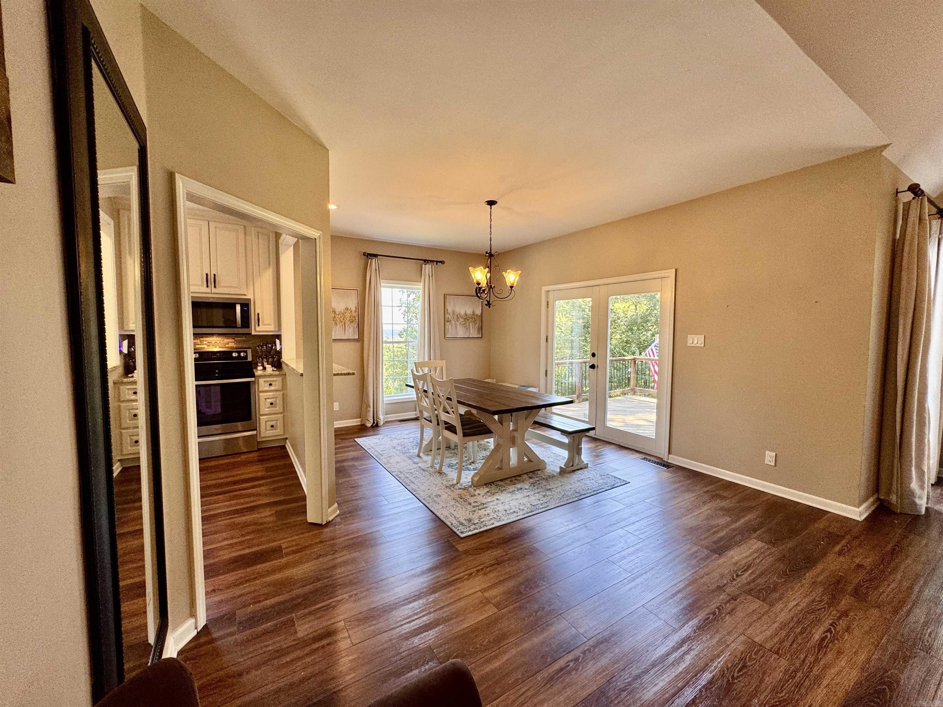 210 Little Hollow  Hot Springs, AR