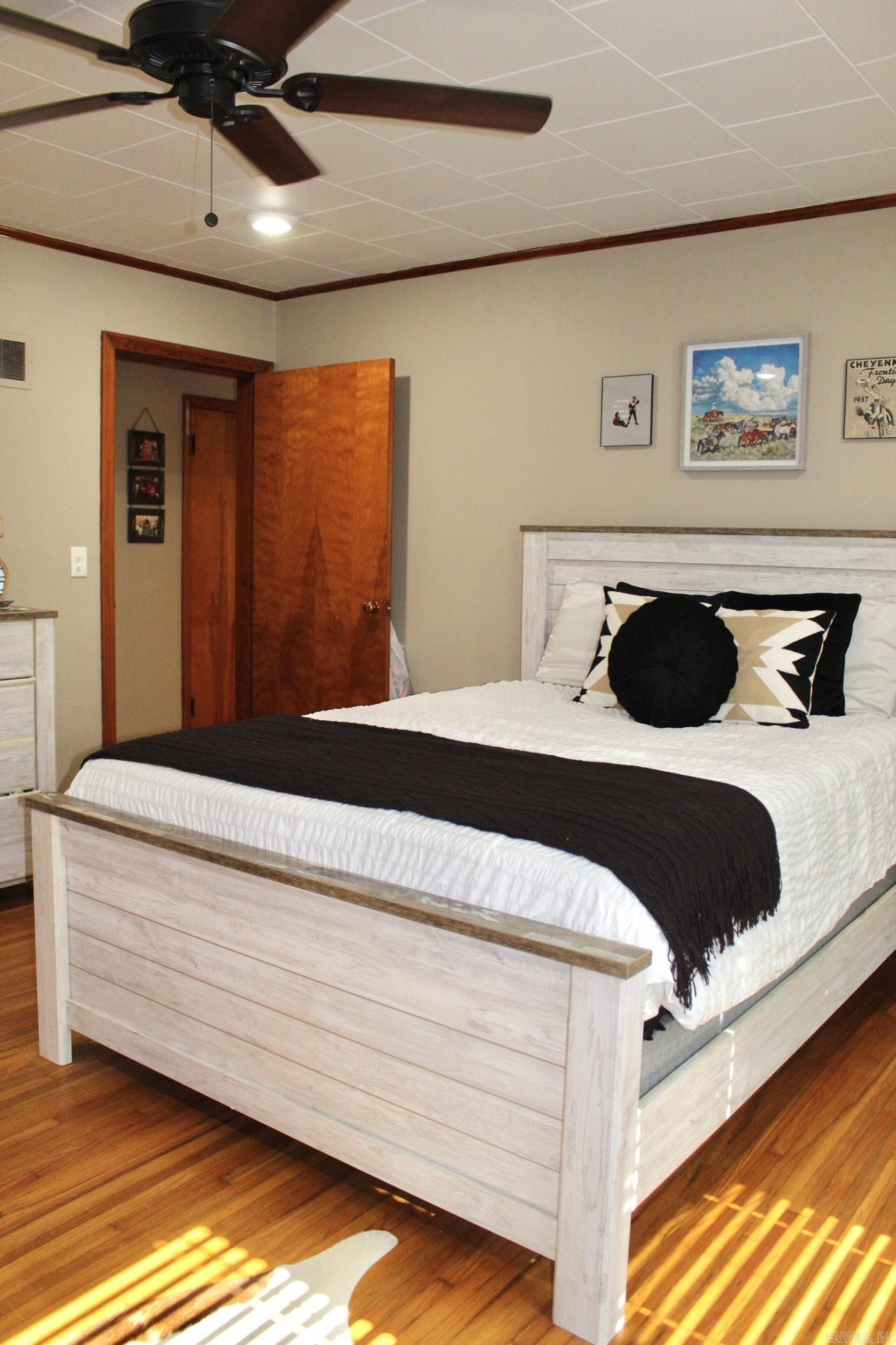 1520 W North  Piggott, AR