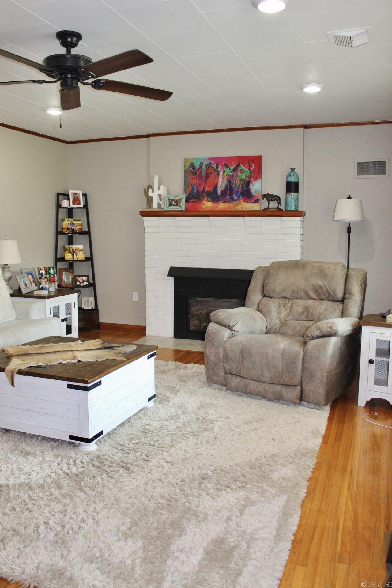 1520 W North  Piggott, AR