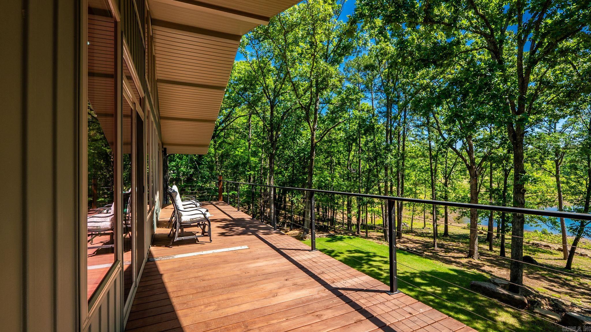 116 Eagle Shores Circle  Fairfield Bay, AR