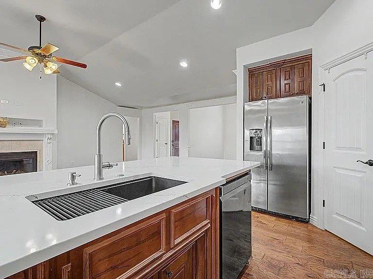 1110 Ellen Ray  Centertown, AR