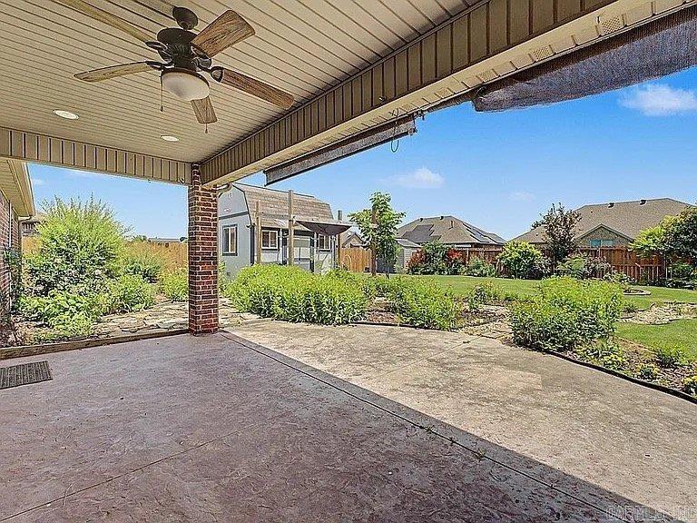 1110 Ellen Ray  Centertown, AR