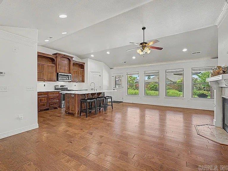 1110 Ellen Ray  Centertown, AR