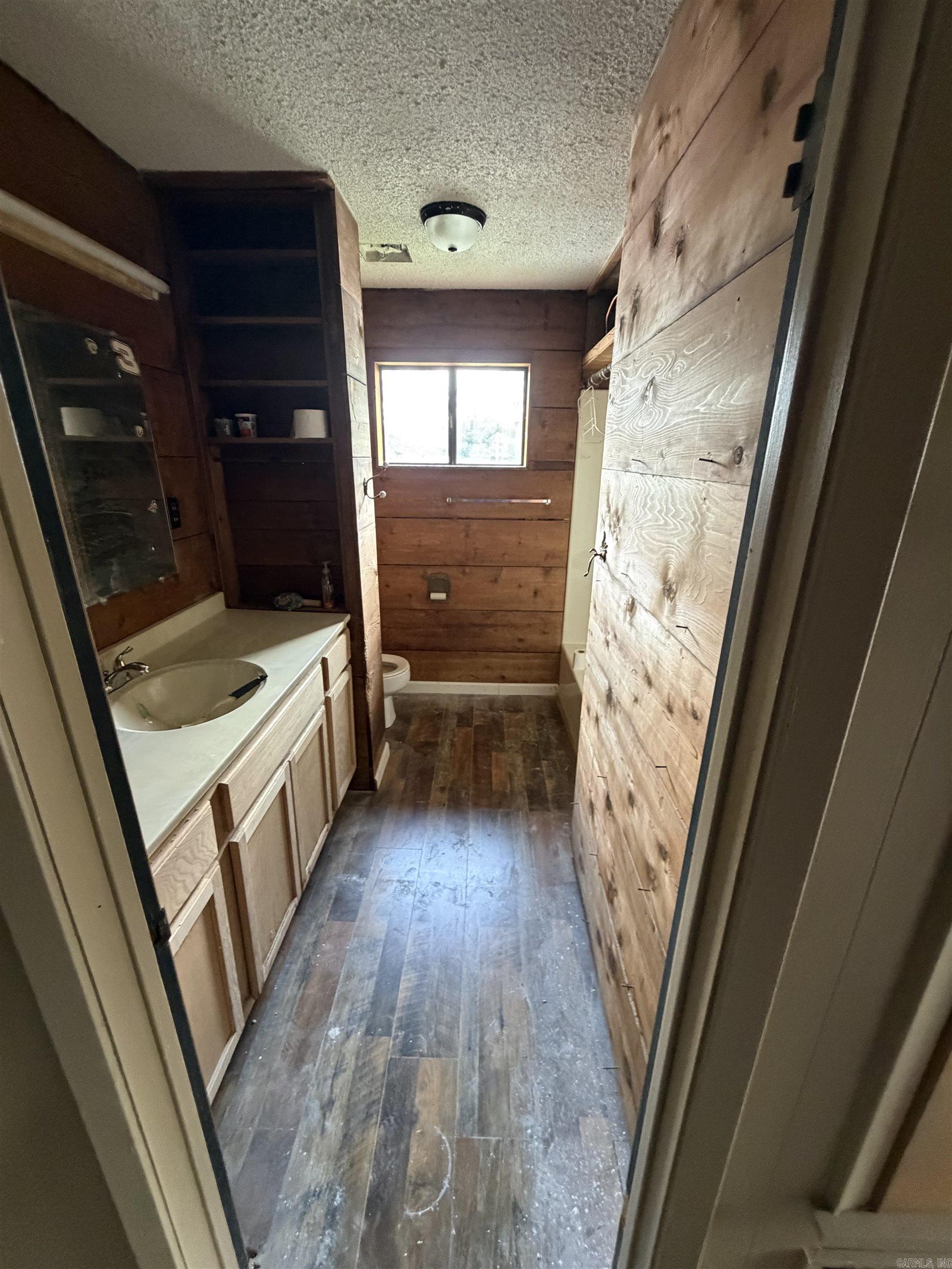 1404 W 23rd  Pine Bluff, AR