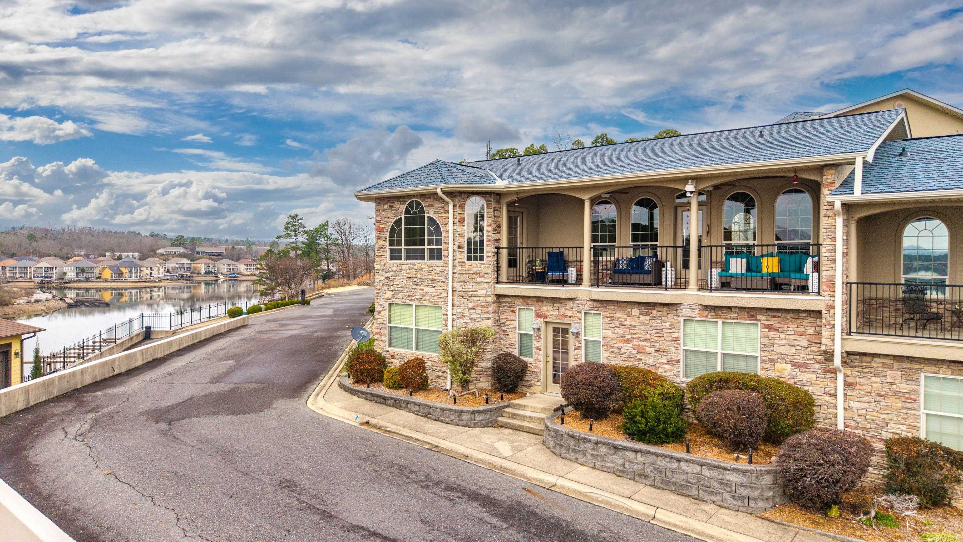 620 Grand Point  Hot Springs, AR