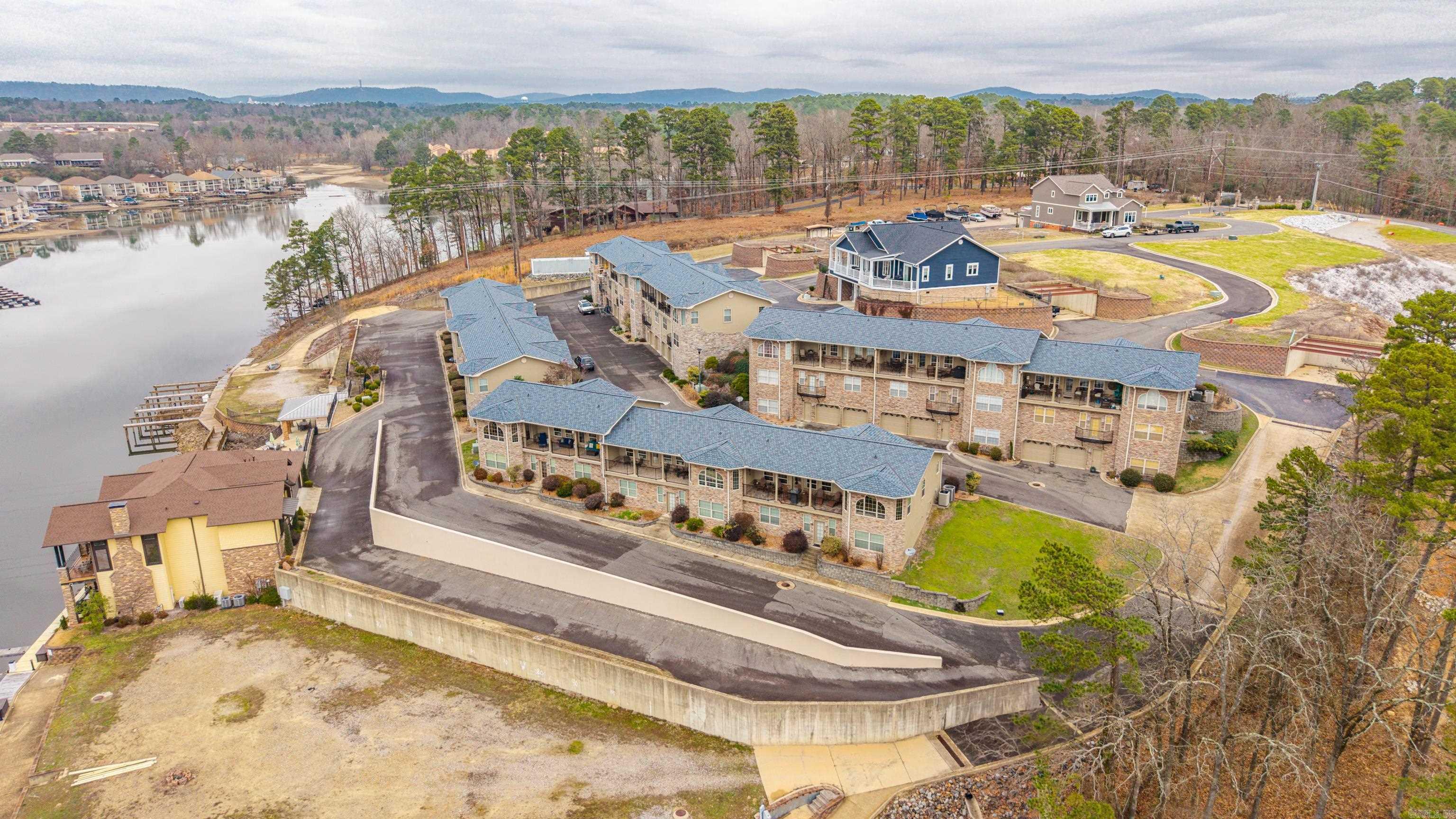 620 Grand Point  Hot Springs, AR