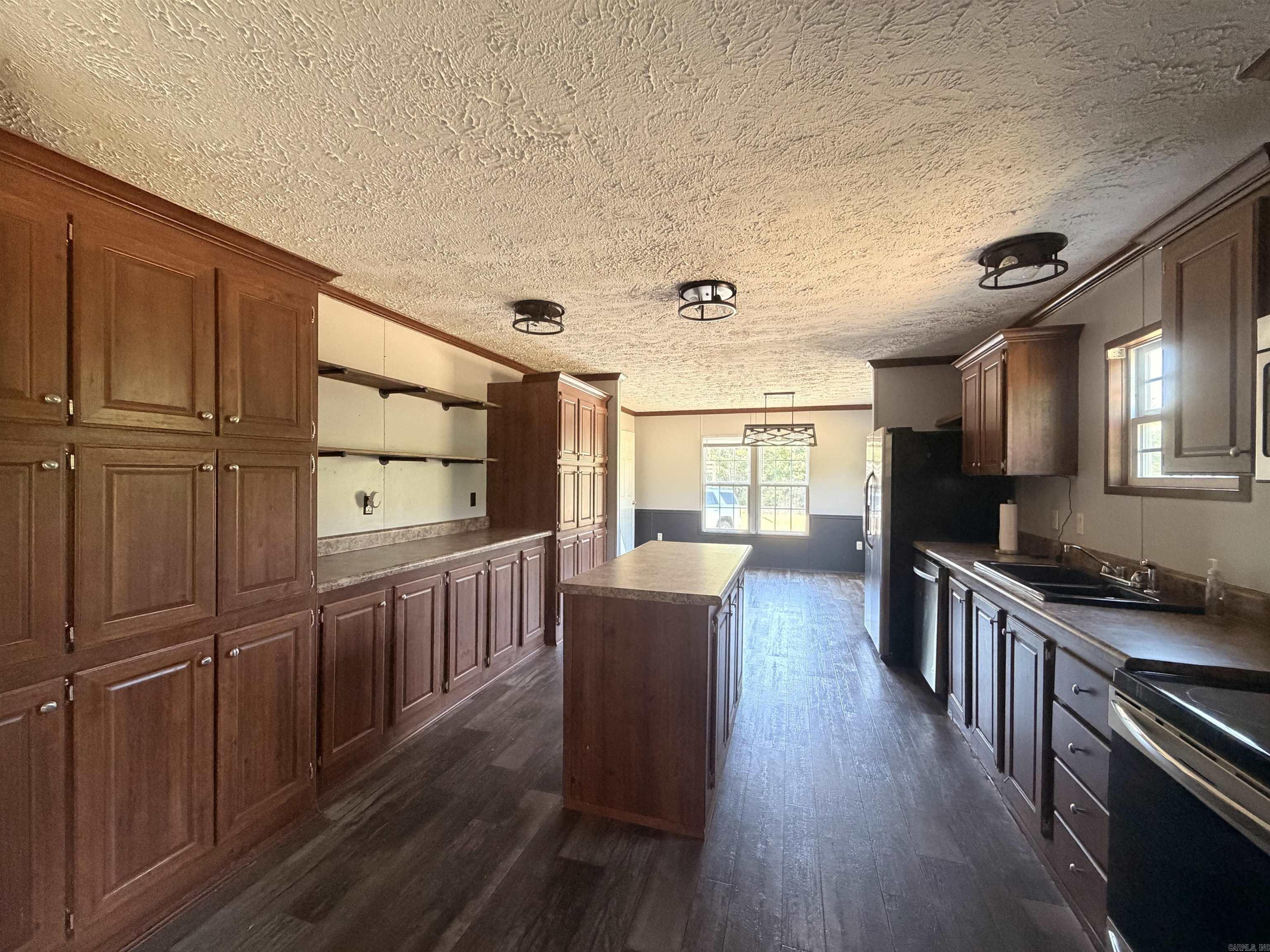 3040 NCTR  Redfield, AR