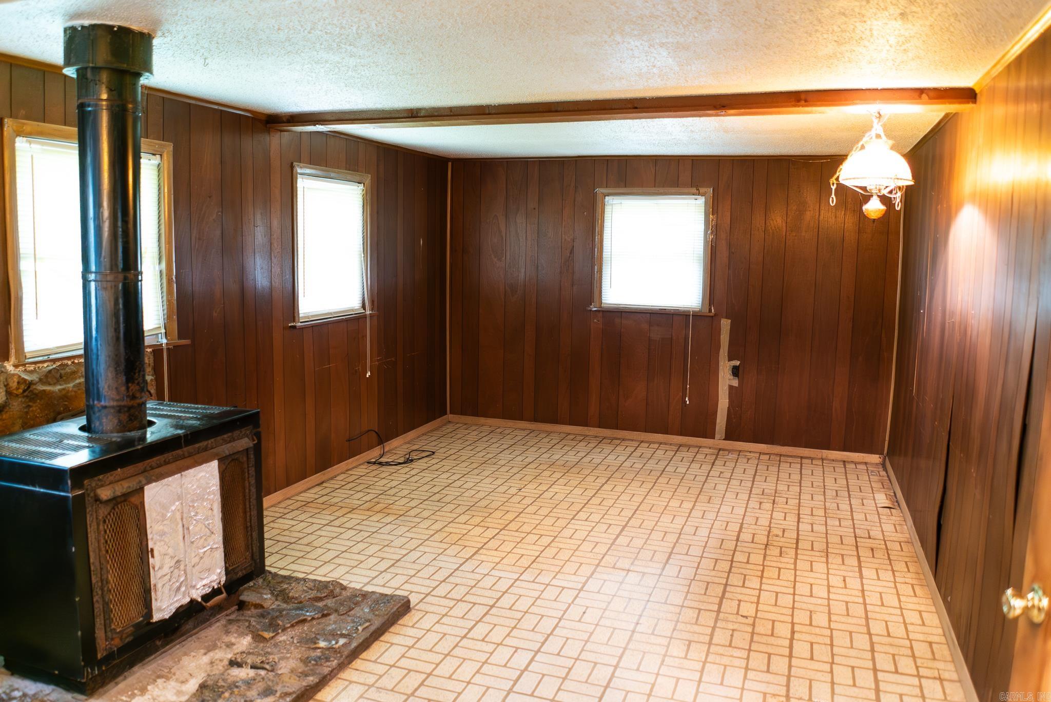 420 E Oakland St  Monticello, AR