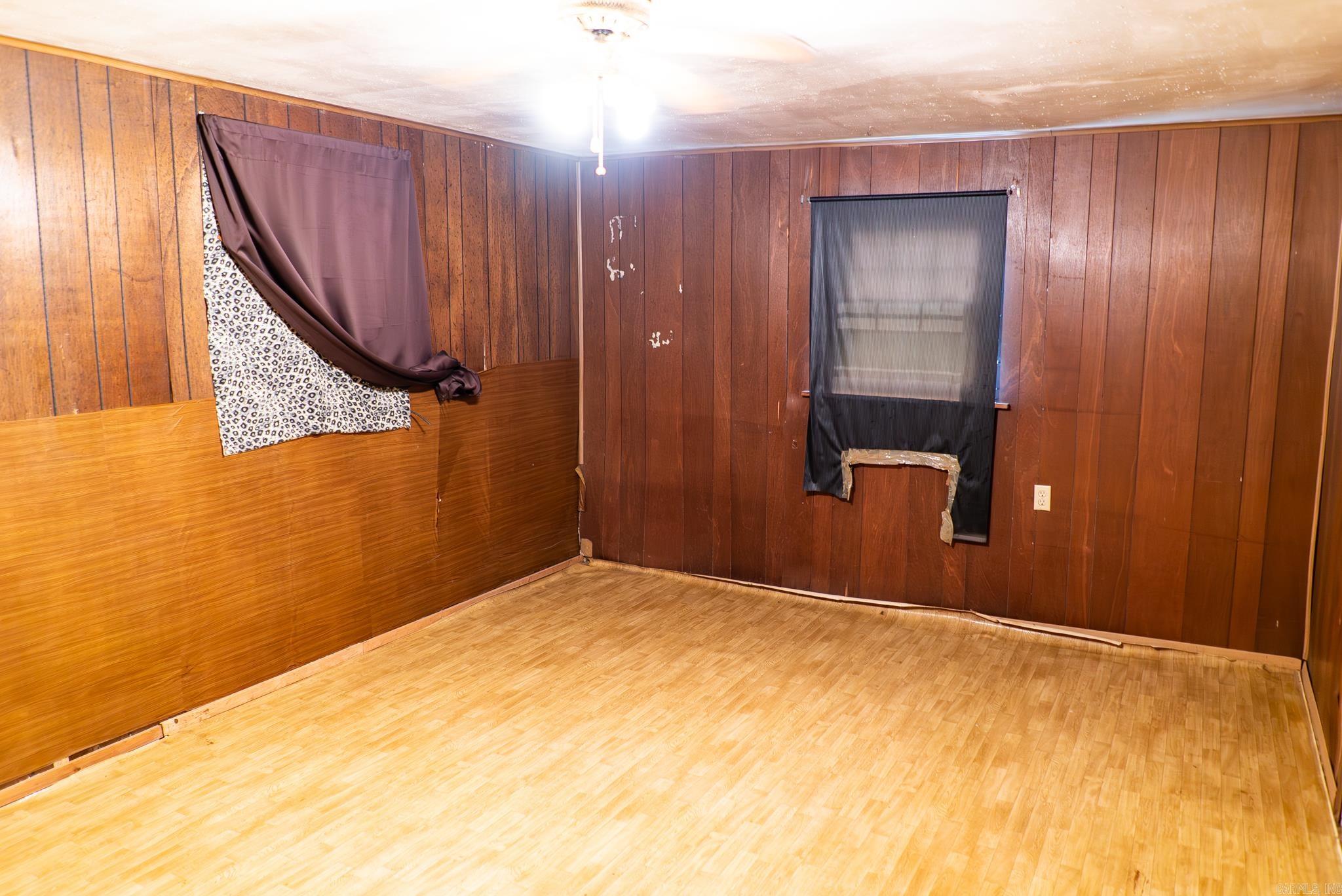 420 E Oakland St  Monticello, AR