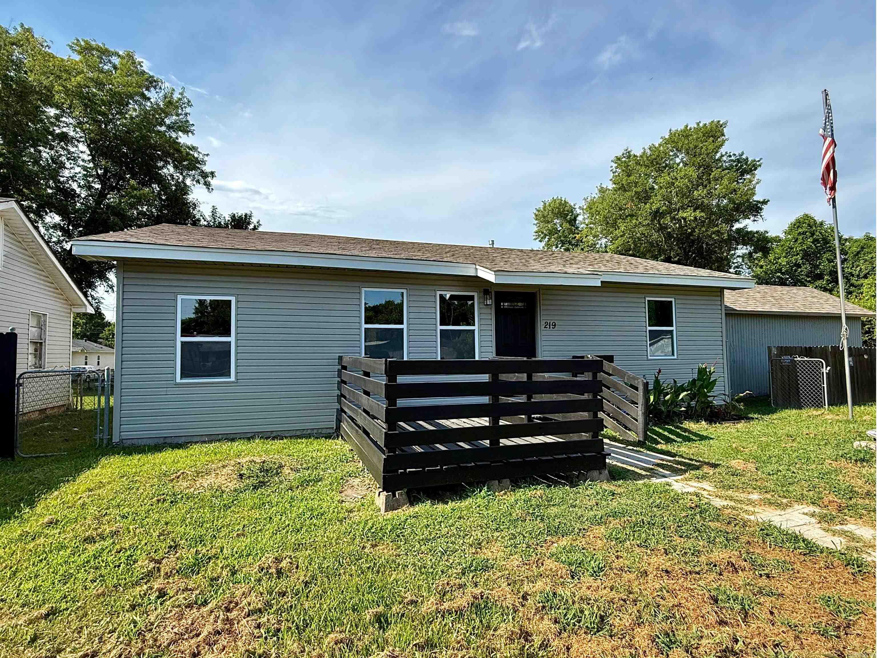 219 2nd  North Little Rock, AR