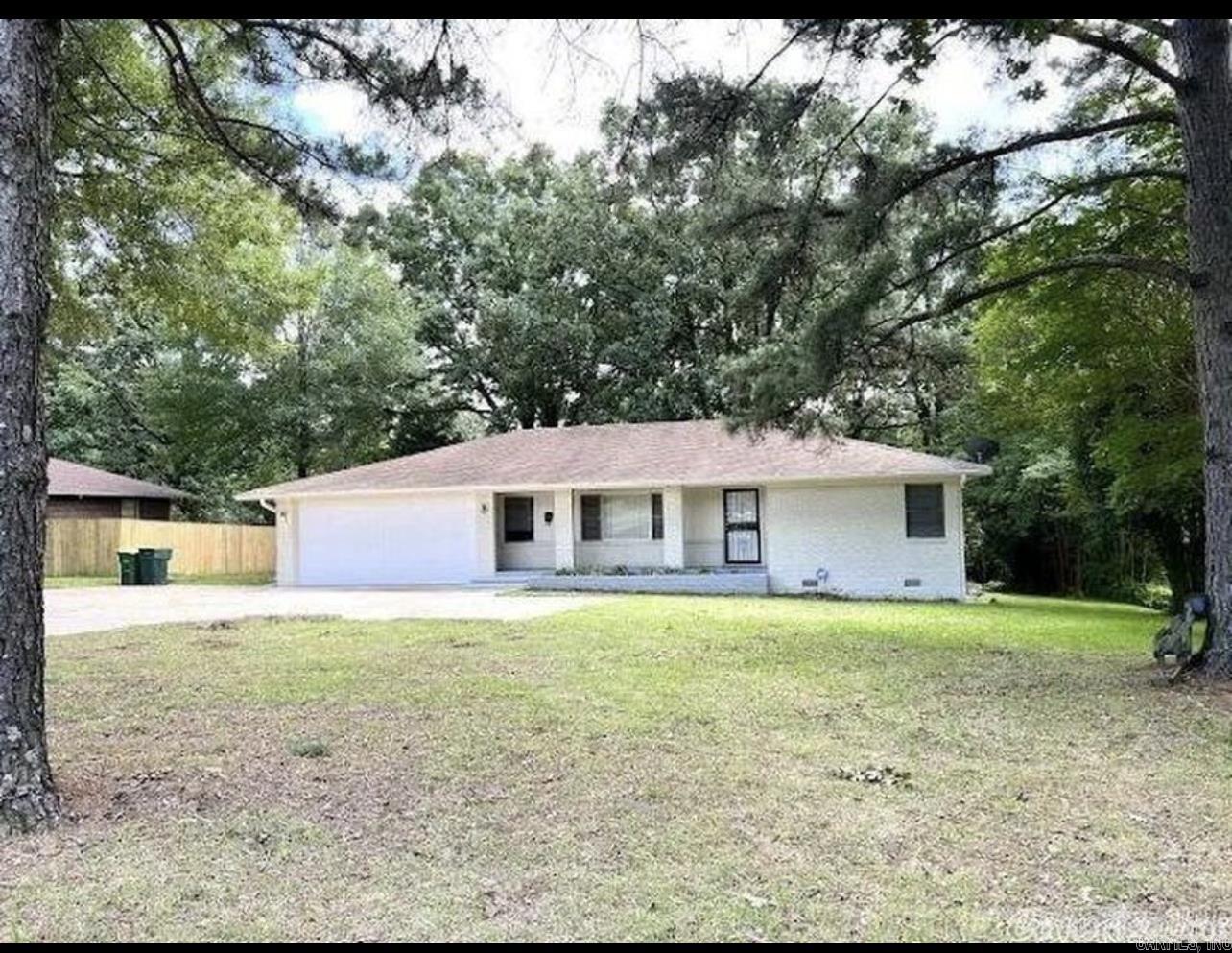7301 W Markham  Little Rock, AR