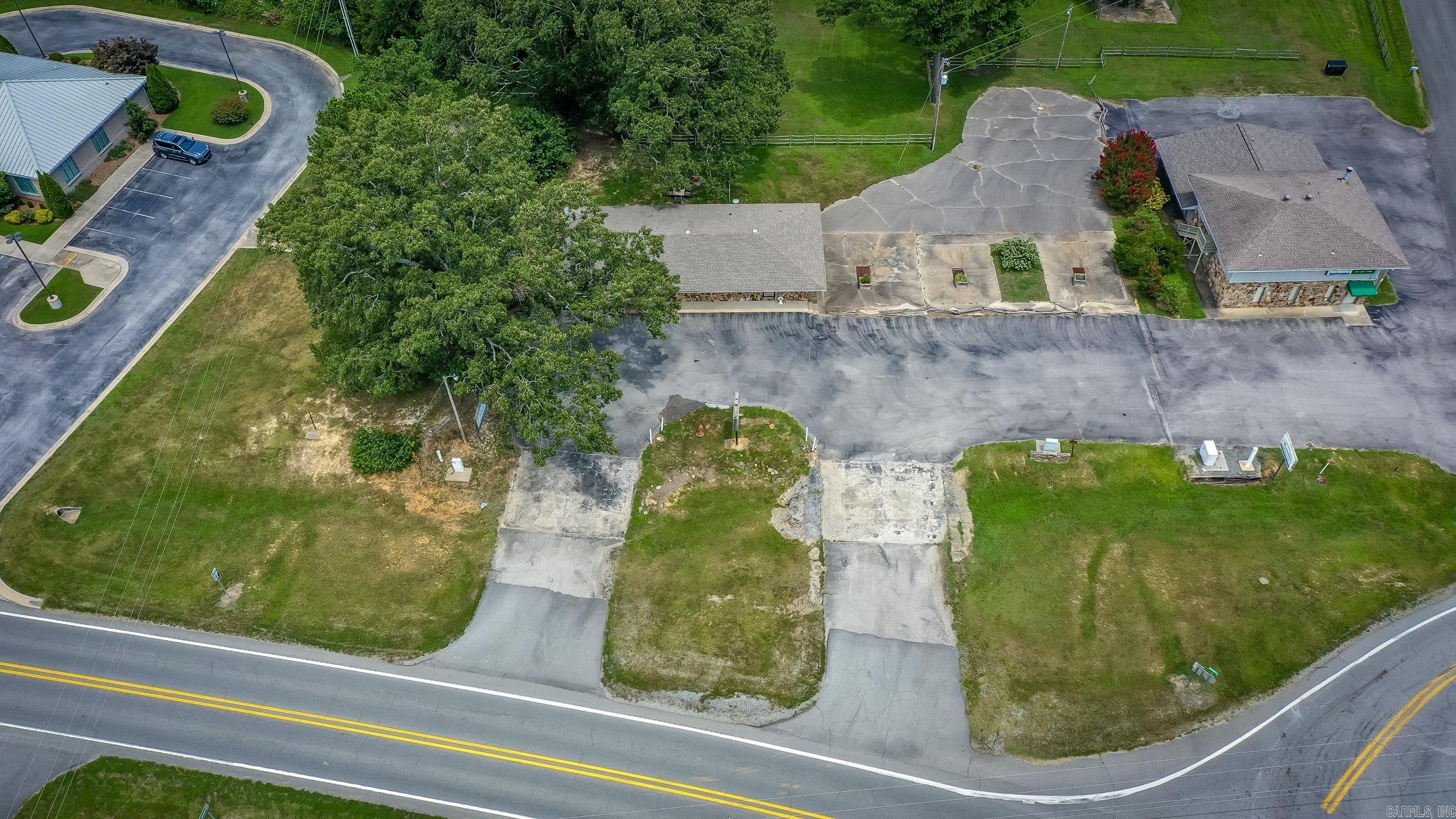 8452 Edgemont  Greers Ferry, AR