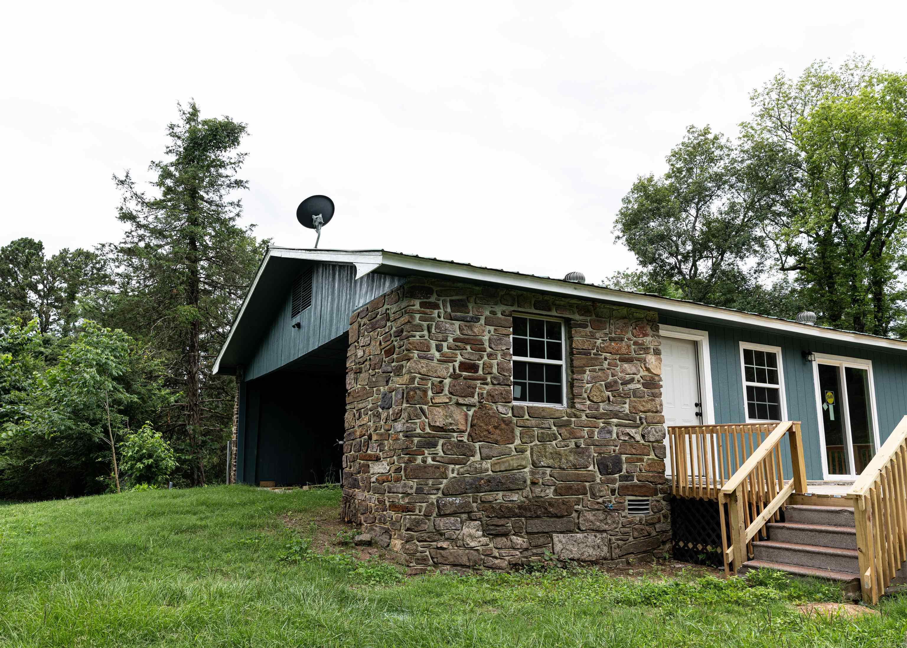 12075 Sr 105  Russellville, AR